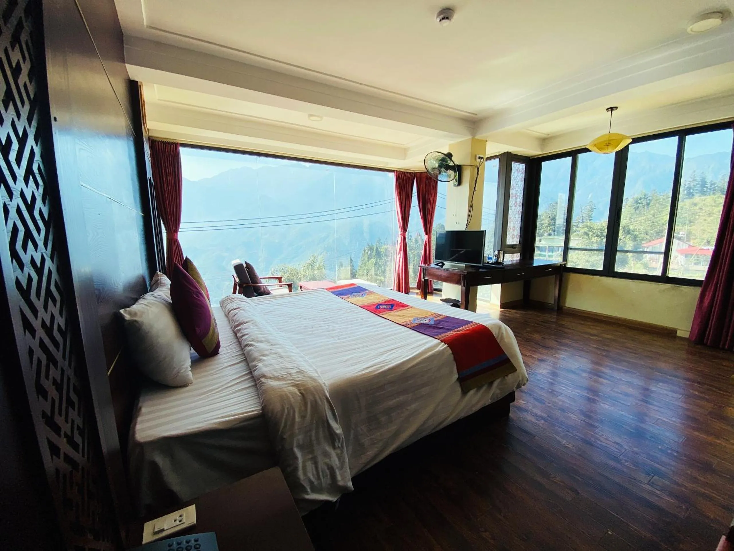 Bed in Sapa Vista Hotel