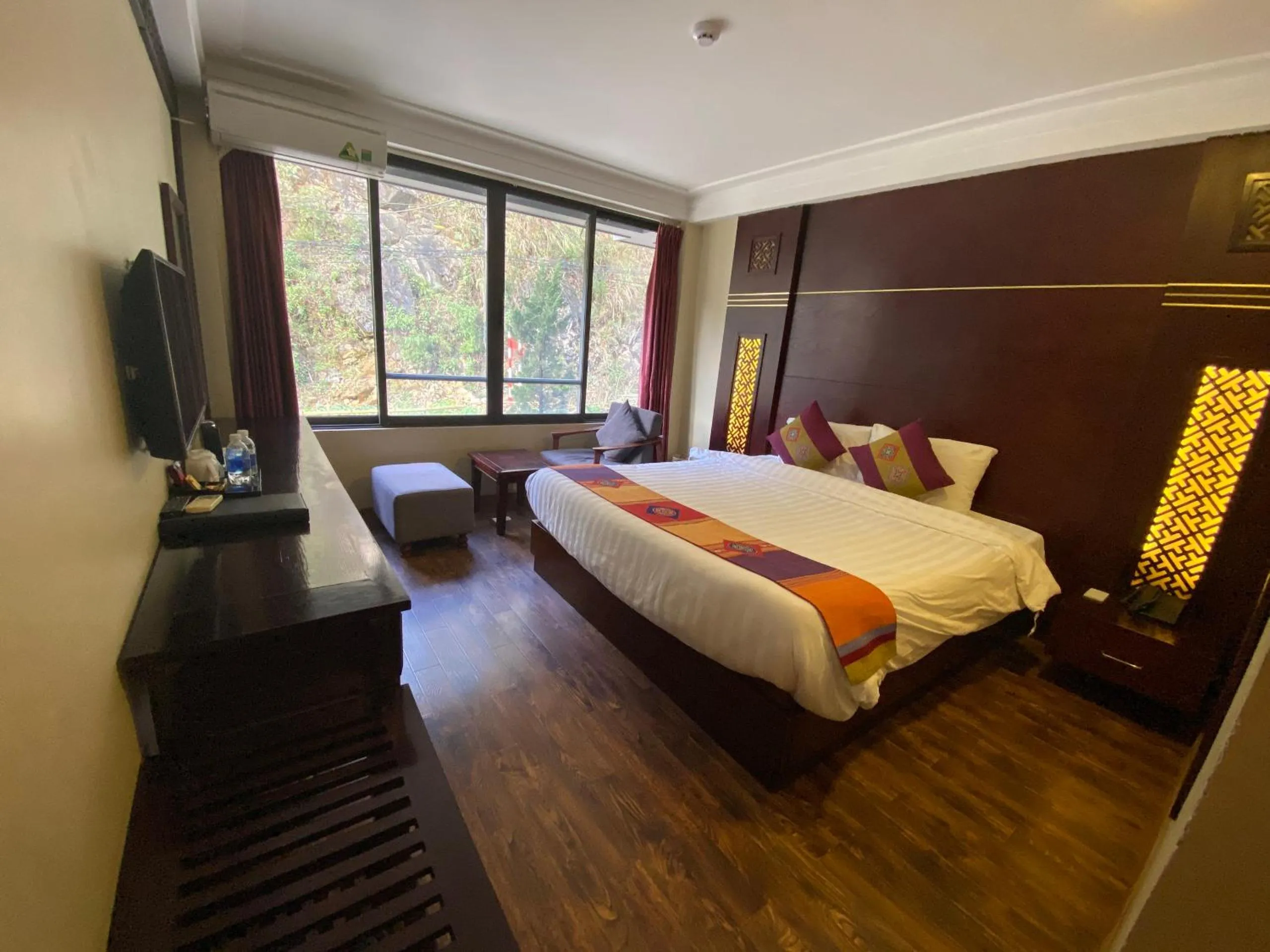 Bed in Sapa Vista Hotel