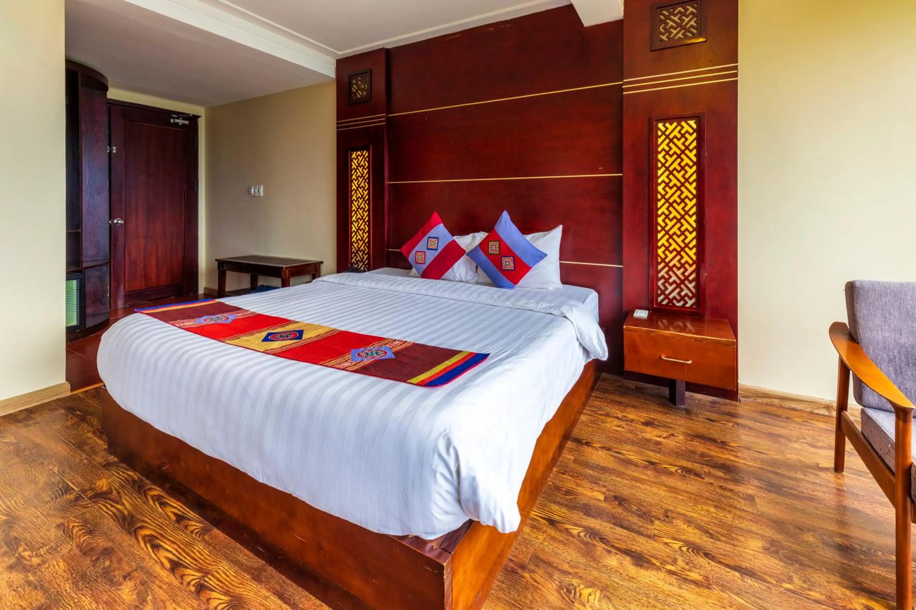 Bed in Sapa Vista Hotel