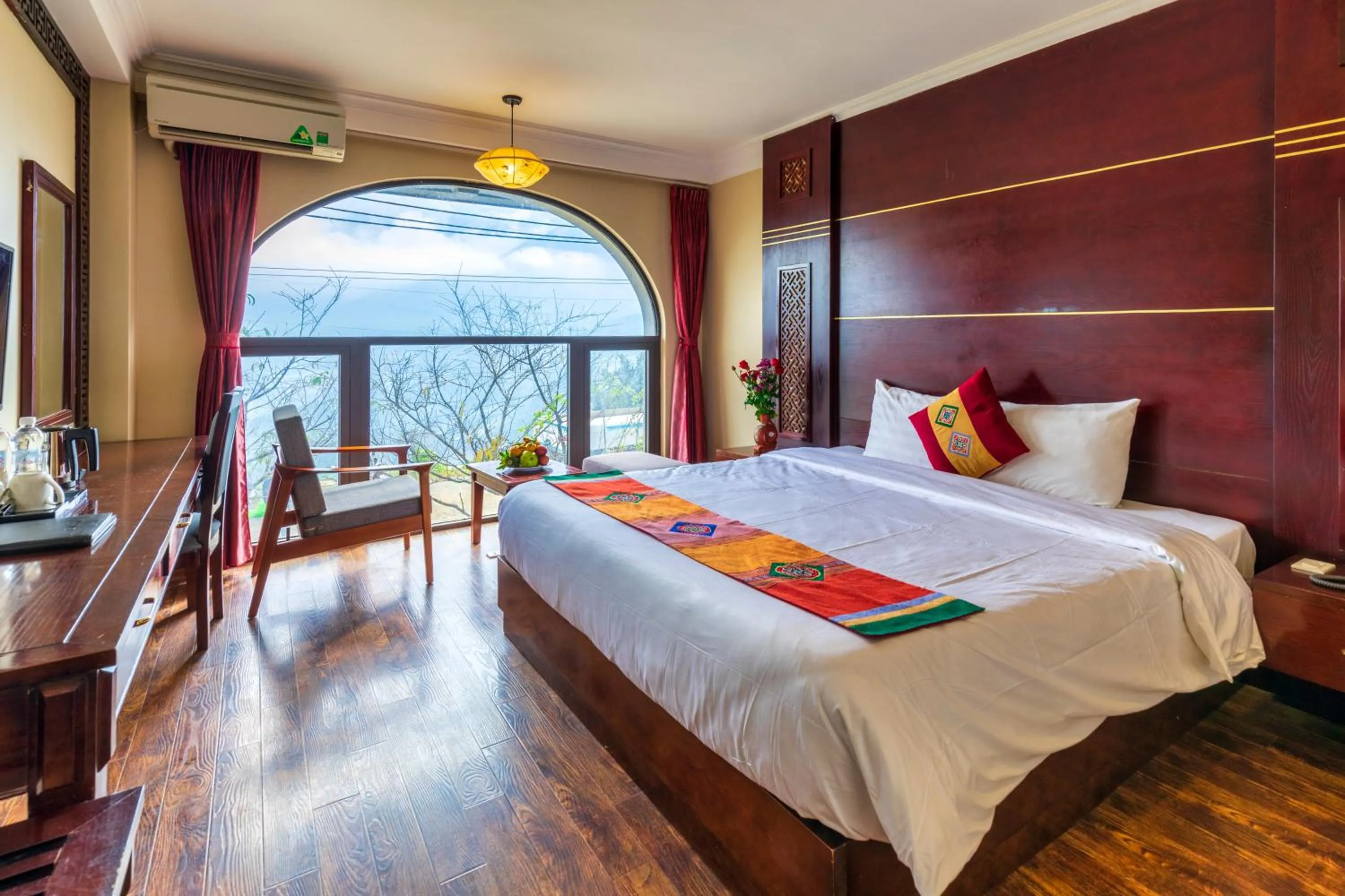 Bed in Sapa Vista Hotel