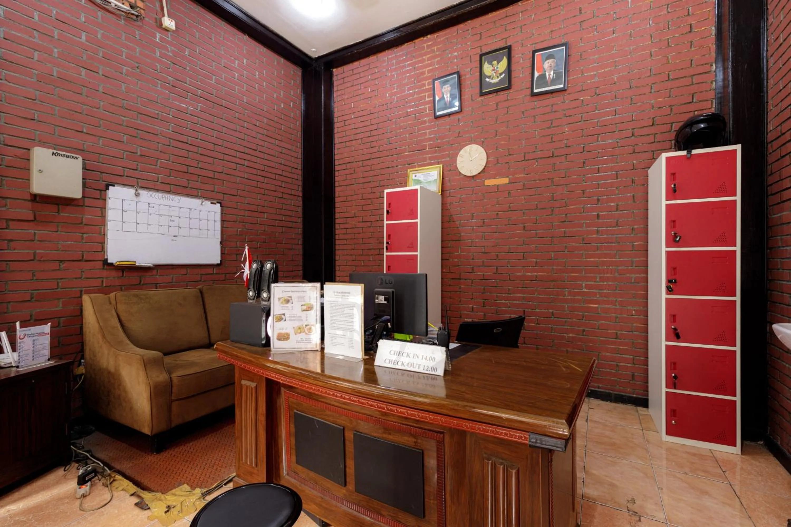 Lobby or reception in RedDoorz @ Cilandak Timur