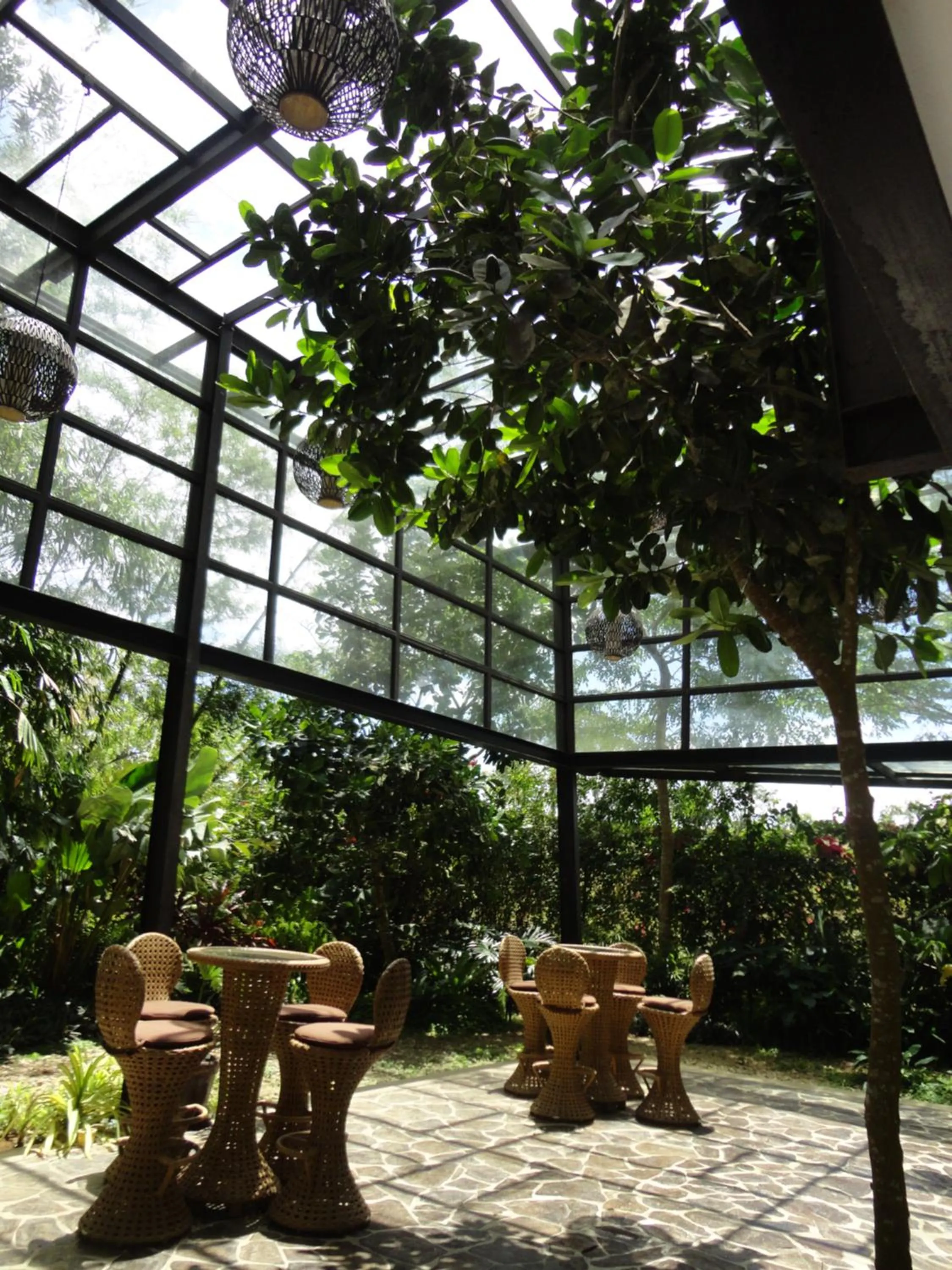 Patio in Abagatan ti Manila