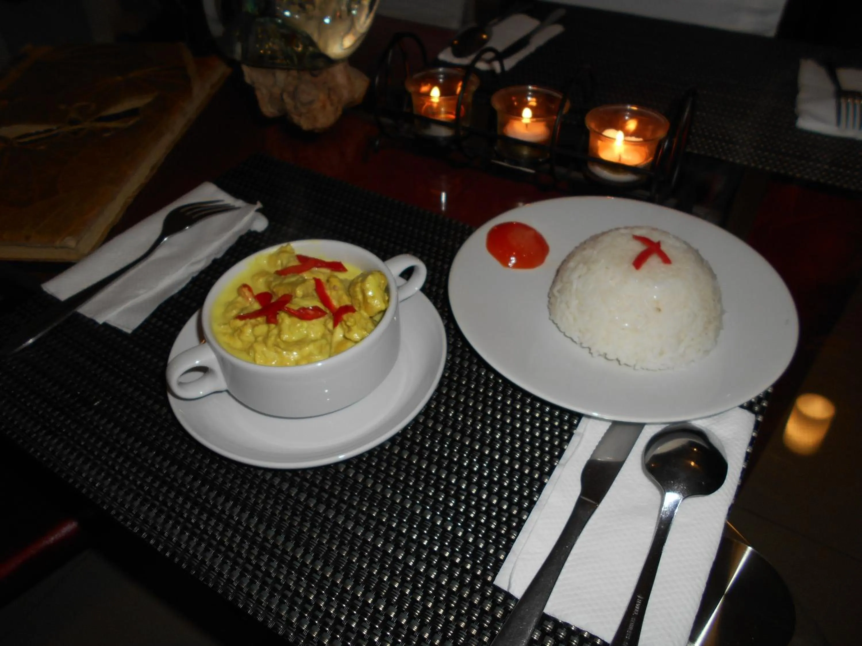 Dinner in Silver Fern Beach Retreat