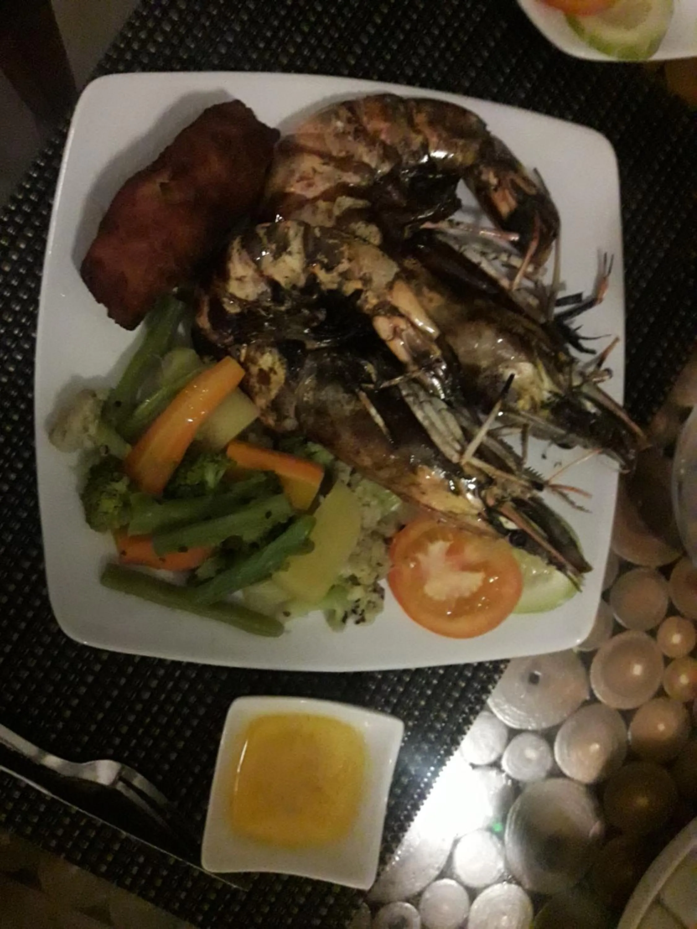 Lunch in Silver Fern Beach Retreat