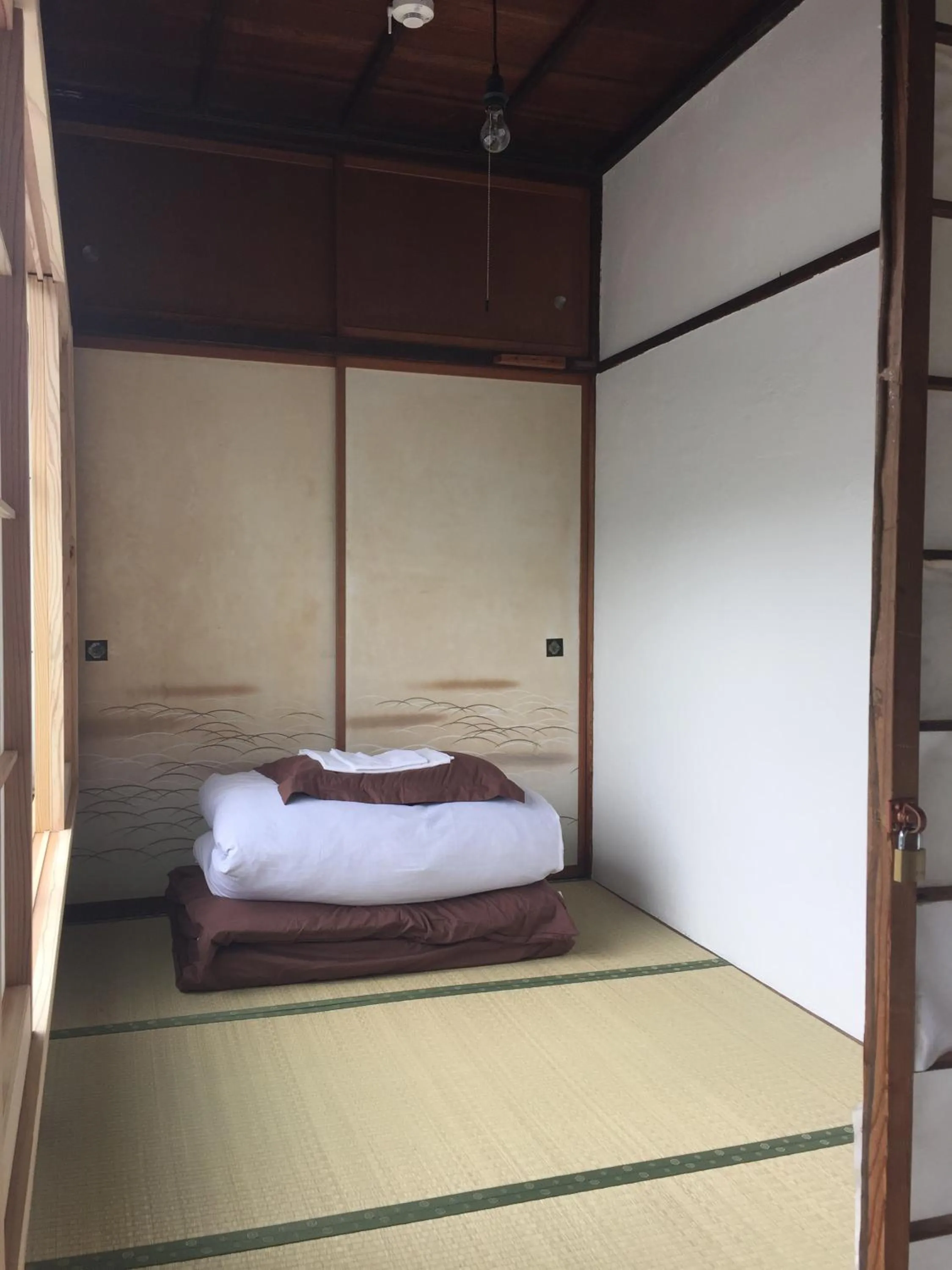 Photo of the whole room, Bed in Hakone Guesthouse Toi