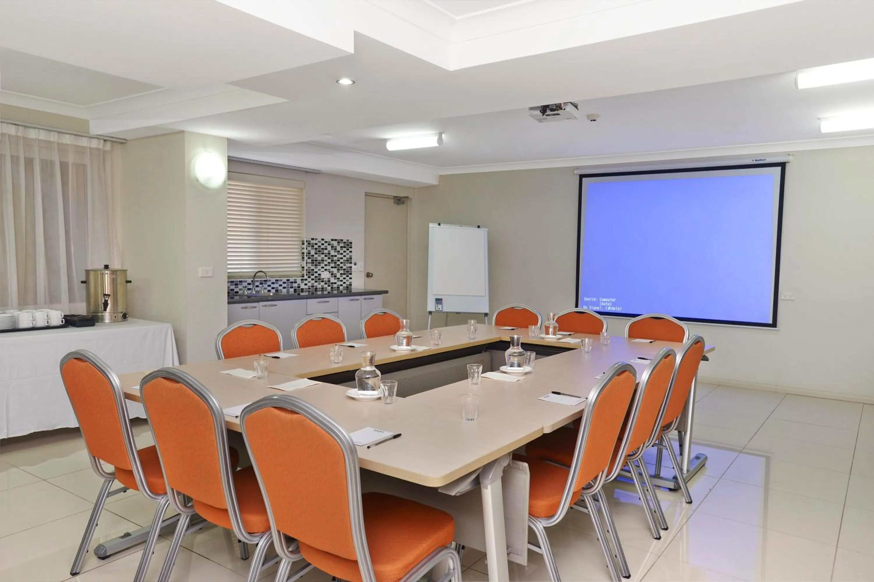 Meeting/conference room in Comfort Inn & Suites Burwood