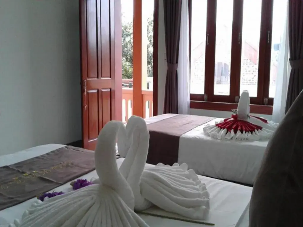 Queen Room with Garden View in La Belle Vie Tam Coc Homestay Queen Room with Garden View in La Belle Vie Tam Coc Homestay