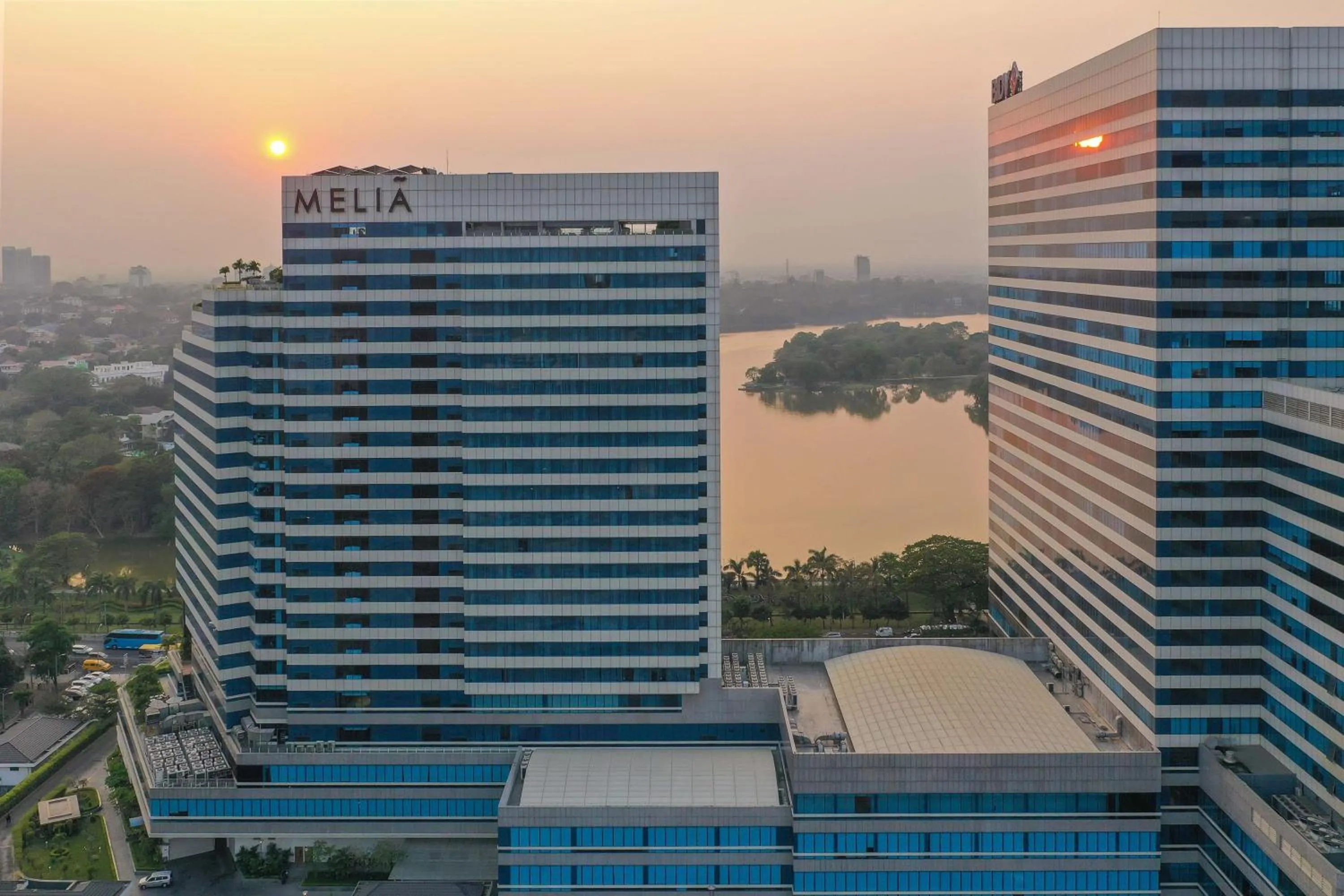 Meliá Yangon