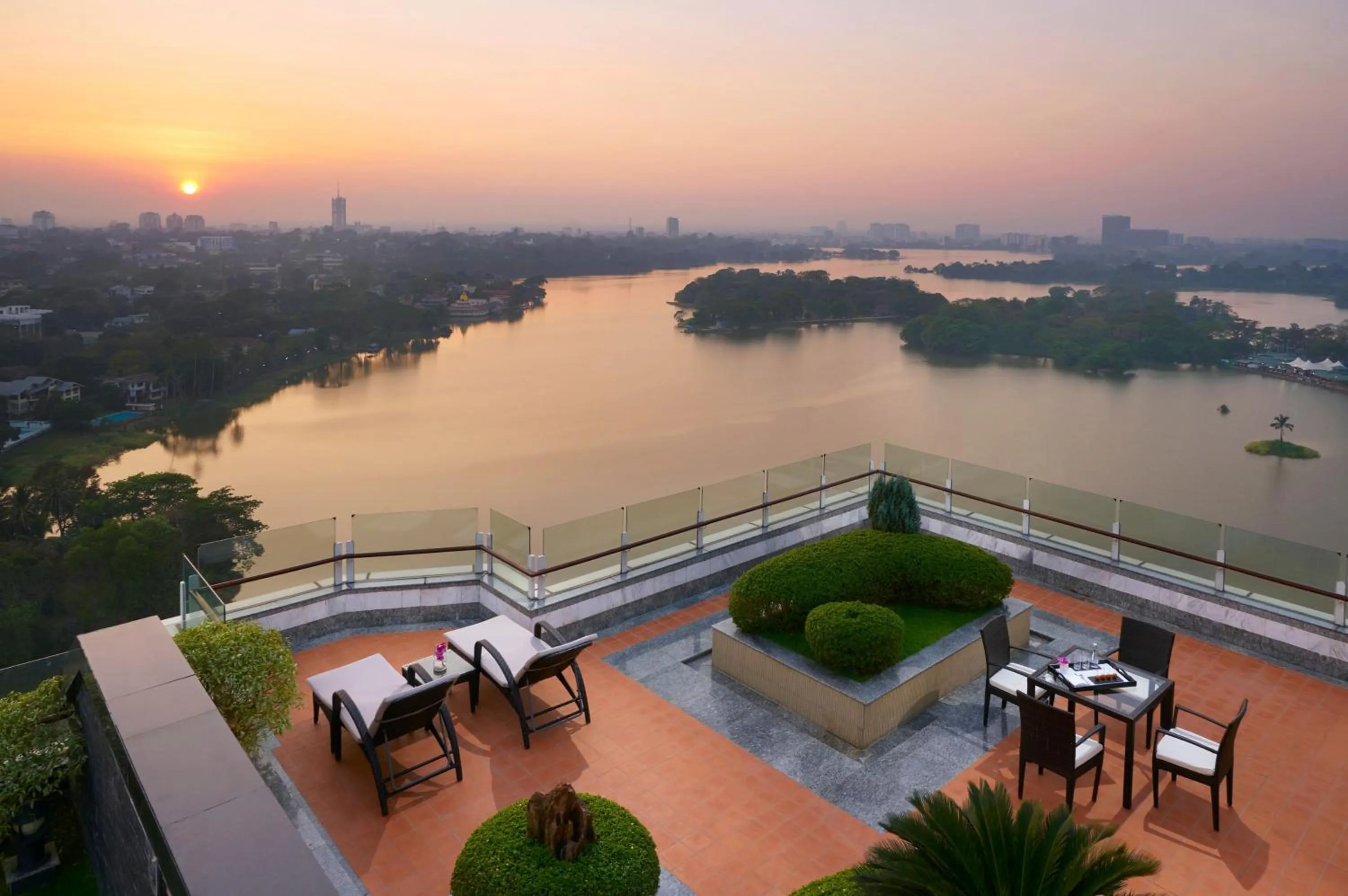 Property building in Meliá Yangon