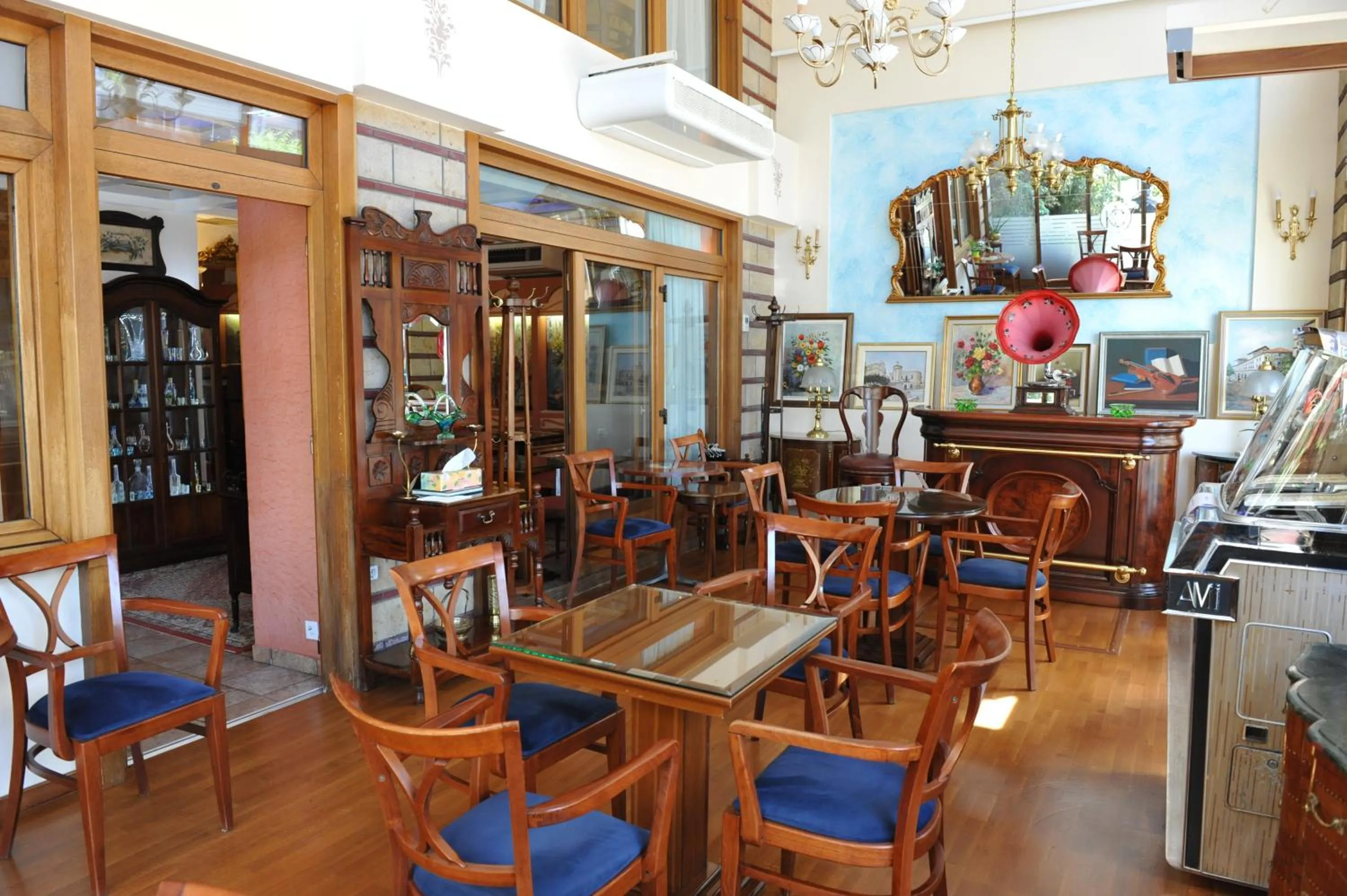 Lounge or bar in Hotel Katerina