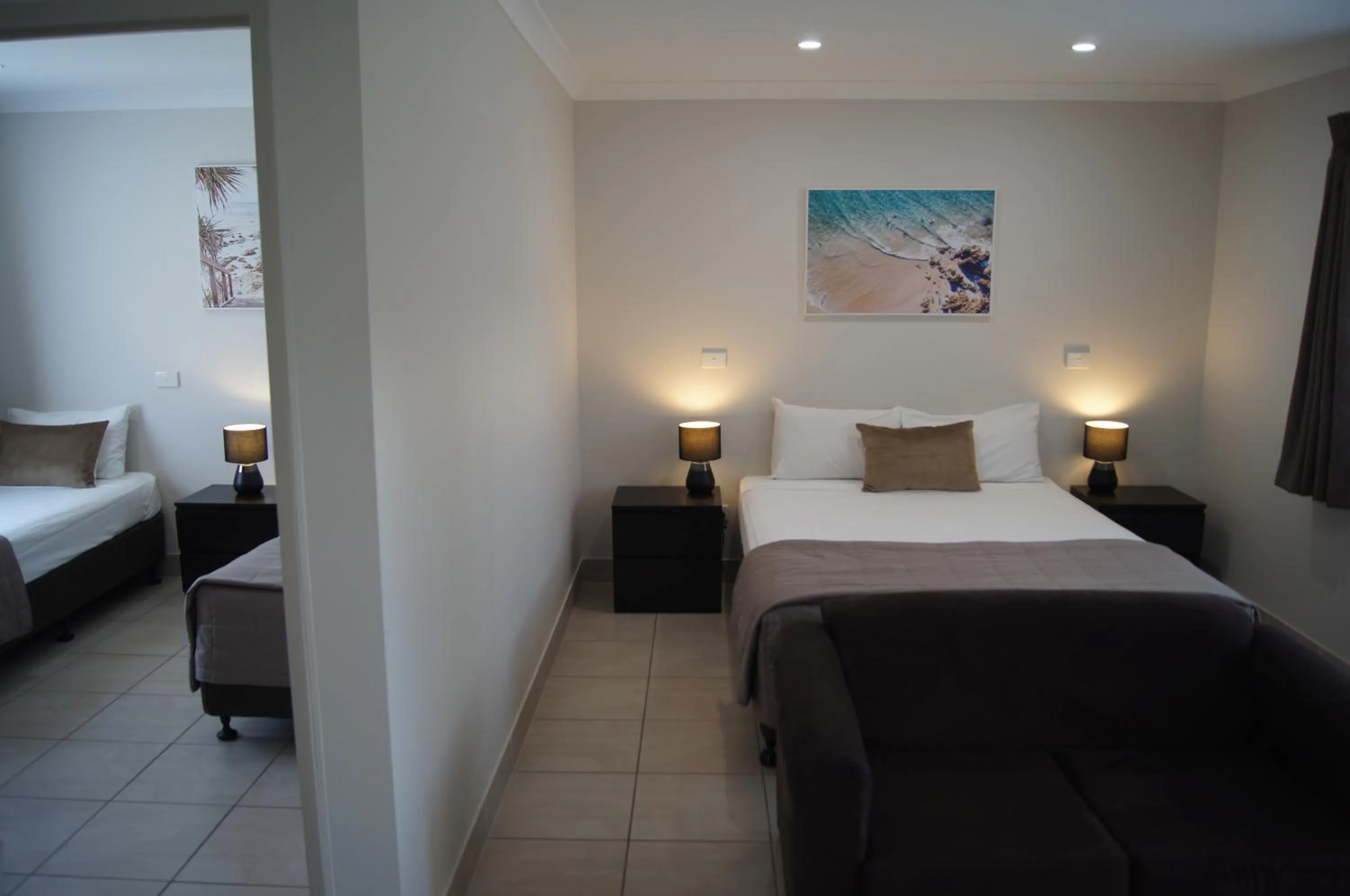 Bed in Beachside Motor Inn By Golden Chain