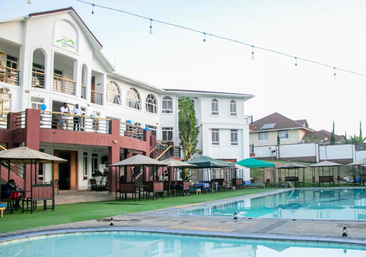 Property building in Greenpark Sundowner