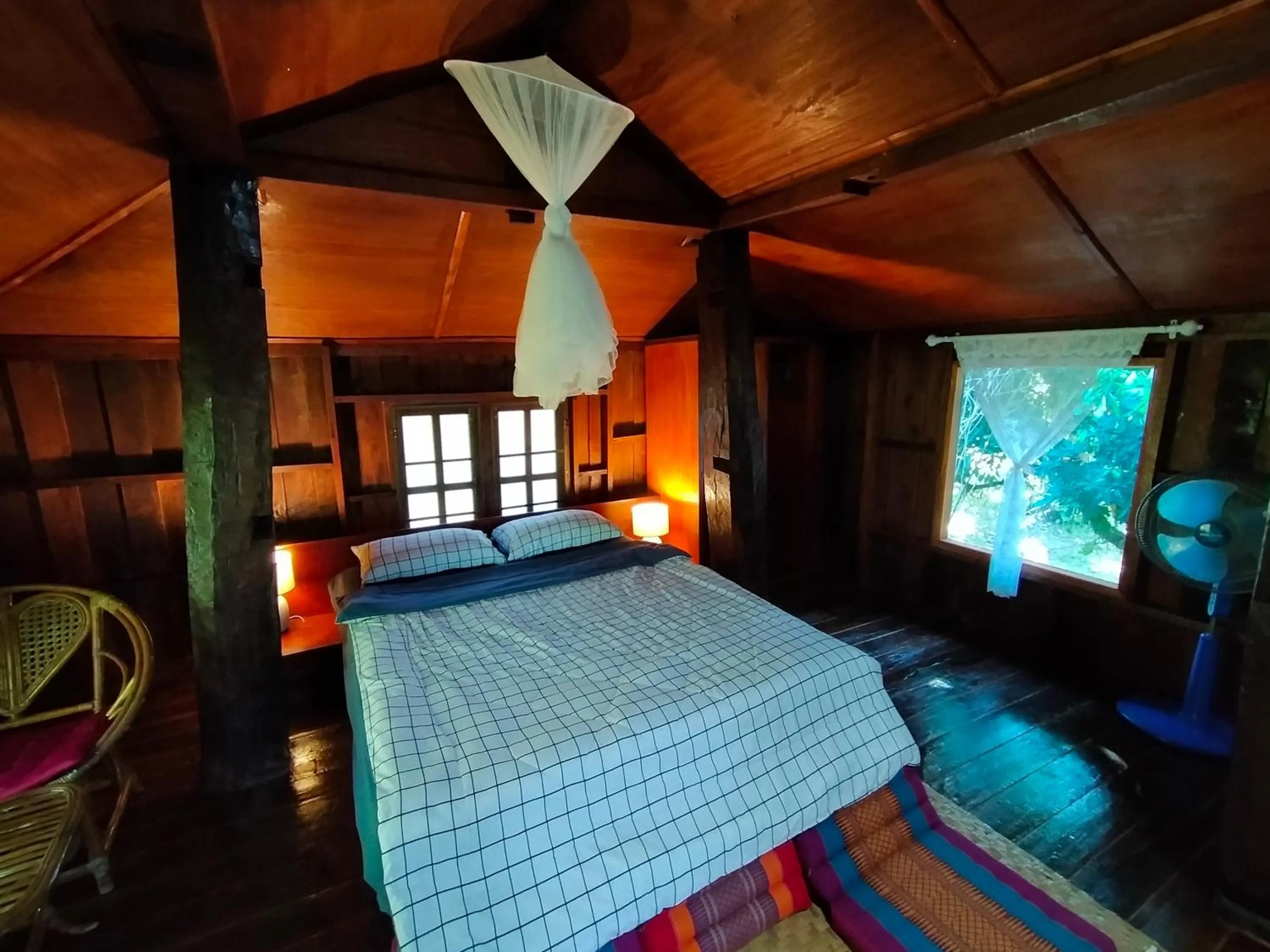 Bed in Khoom Kam Kaew