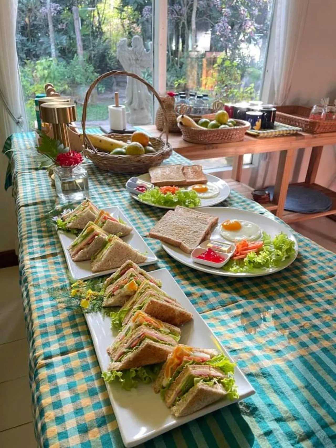Food close-up in Khoom Kam Kaew
