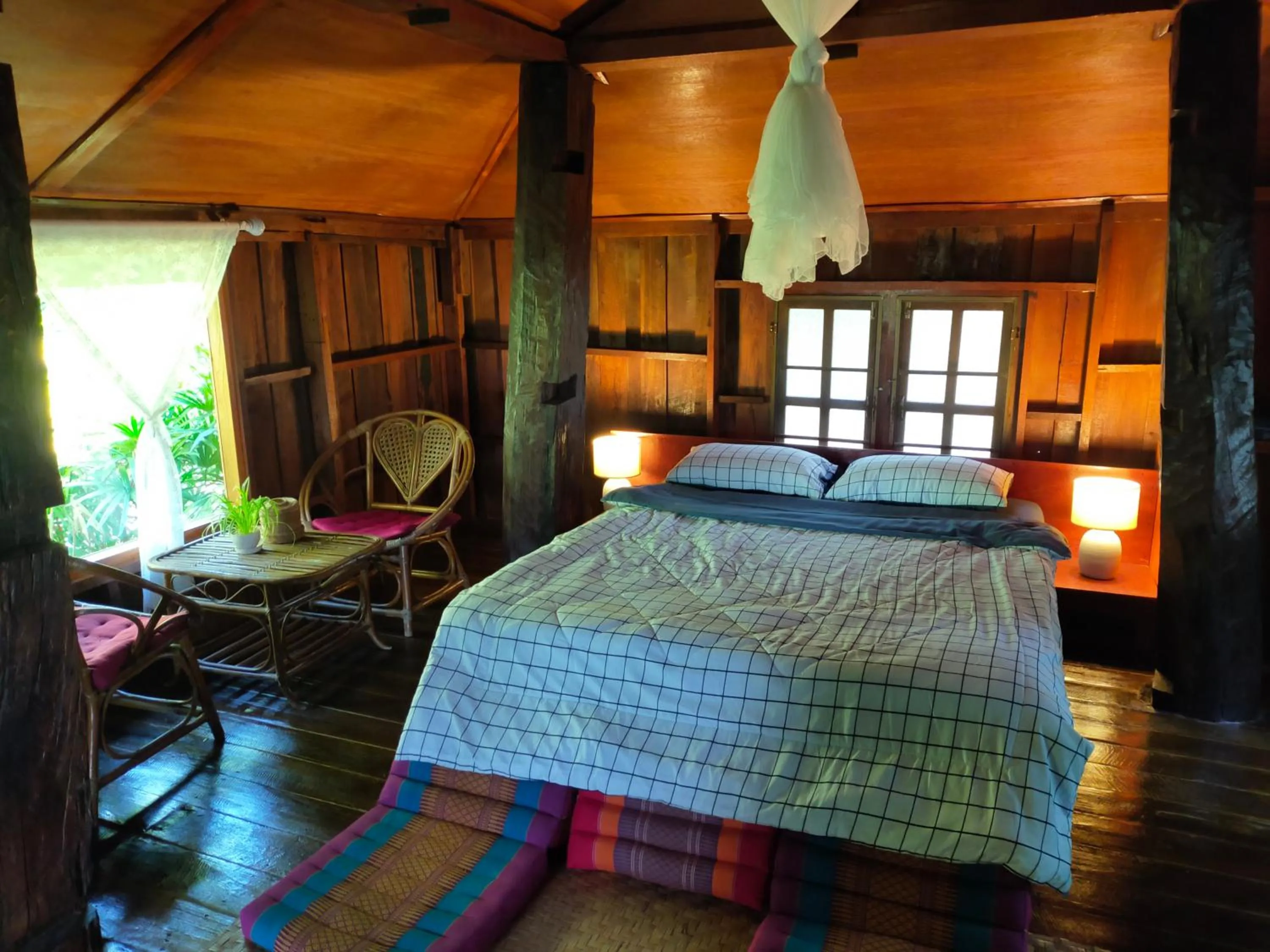 Bed in Khoom Kam Kaew