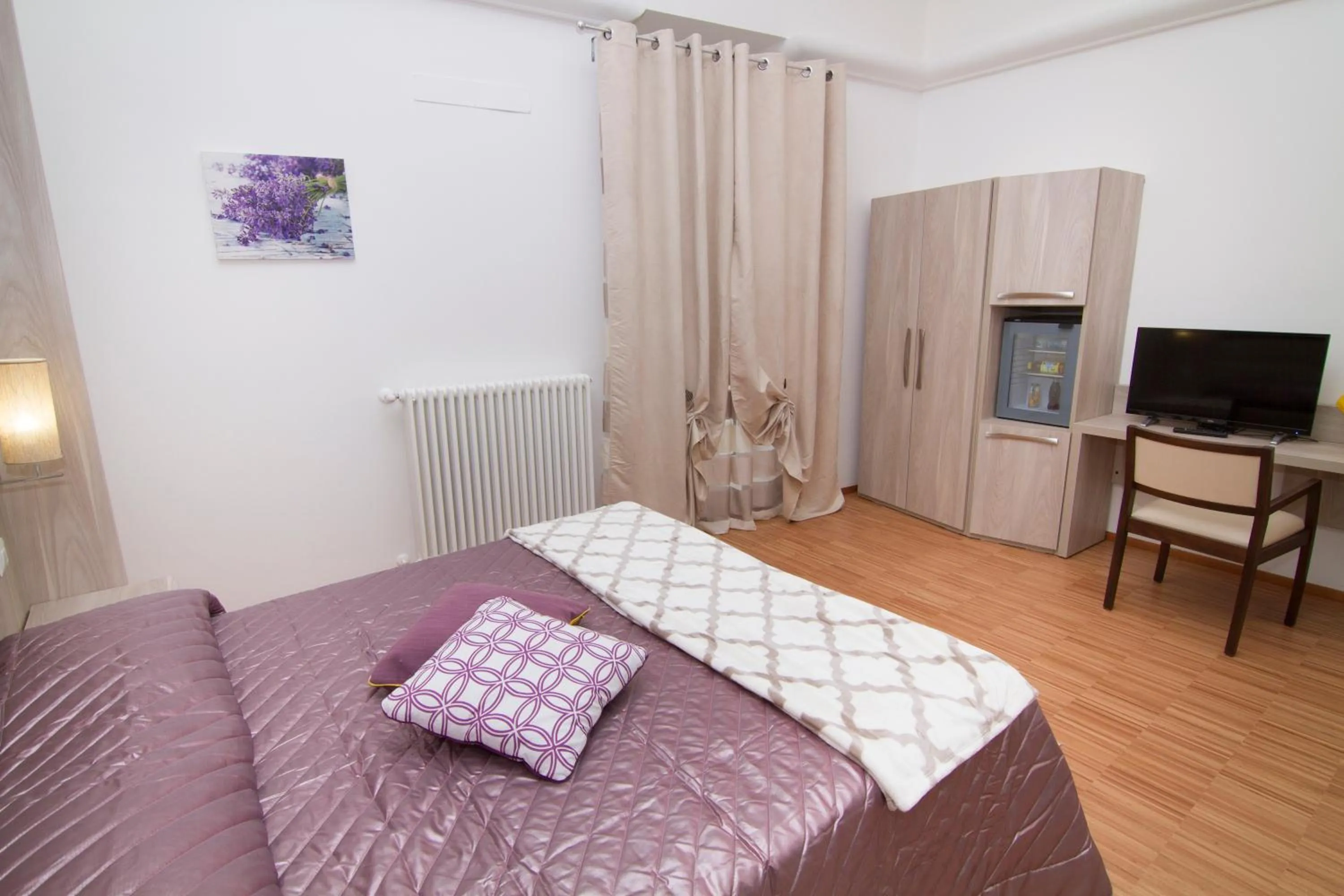 Photo of the whole room, Bed in Al Bastione Relais Suite & Rooms