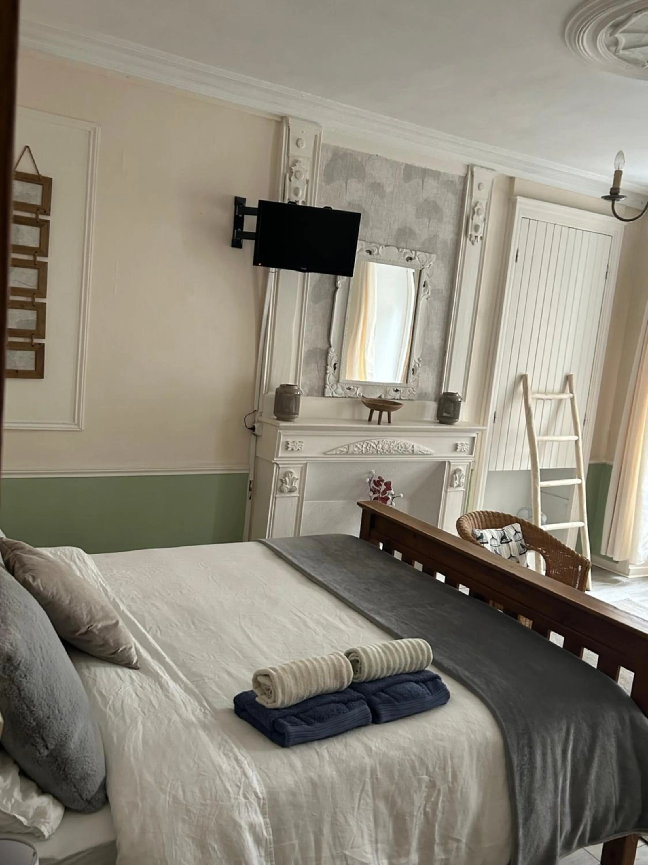 Bed in The LightHouse Chambres à louer