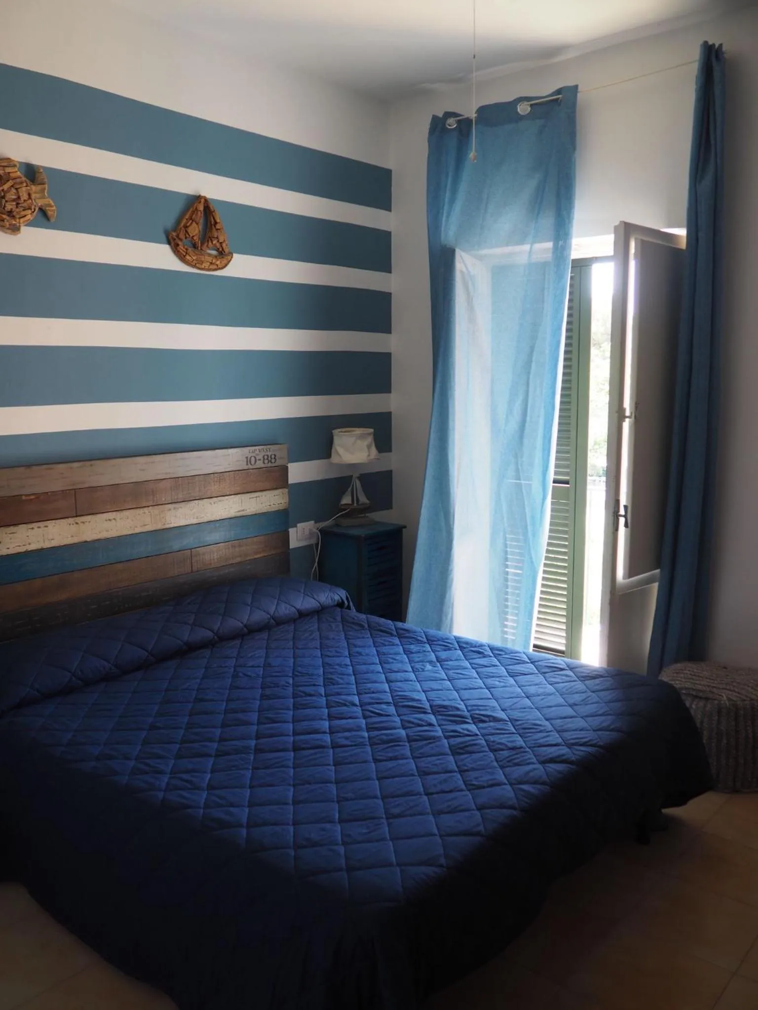 Bed in Il Vecchio e Il Mare Maratea