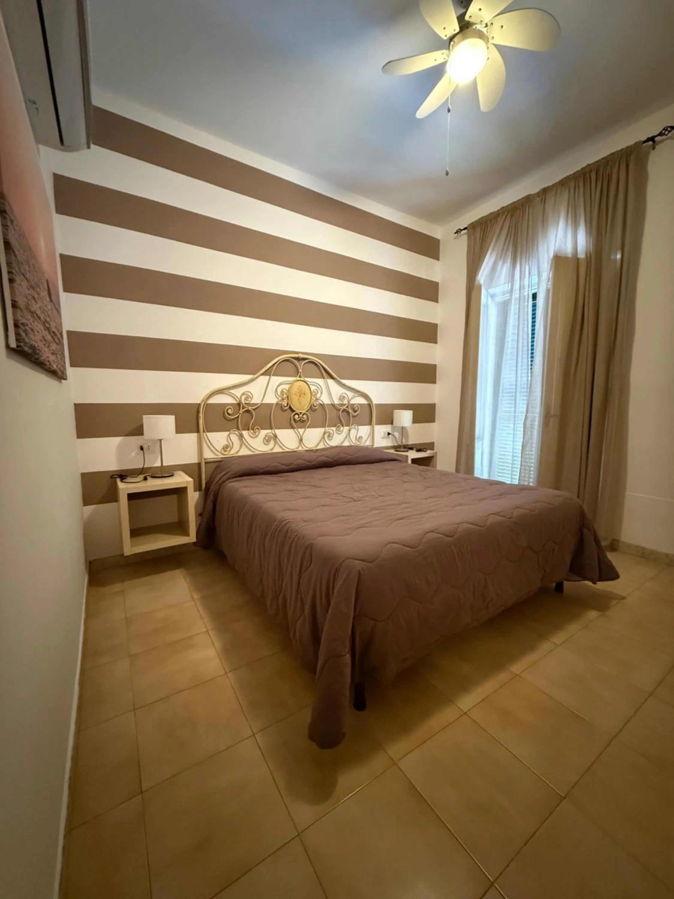 Bed in Il Vecchio e Il Mare Maratea