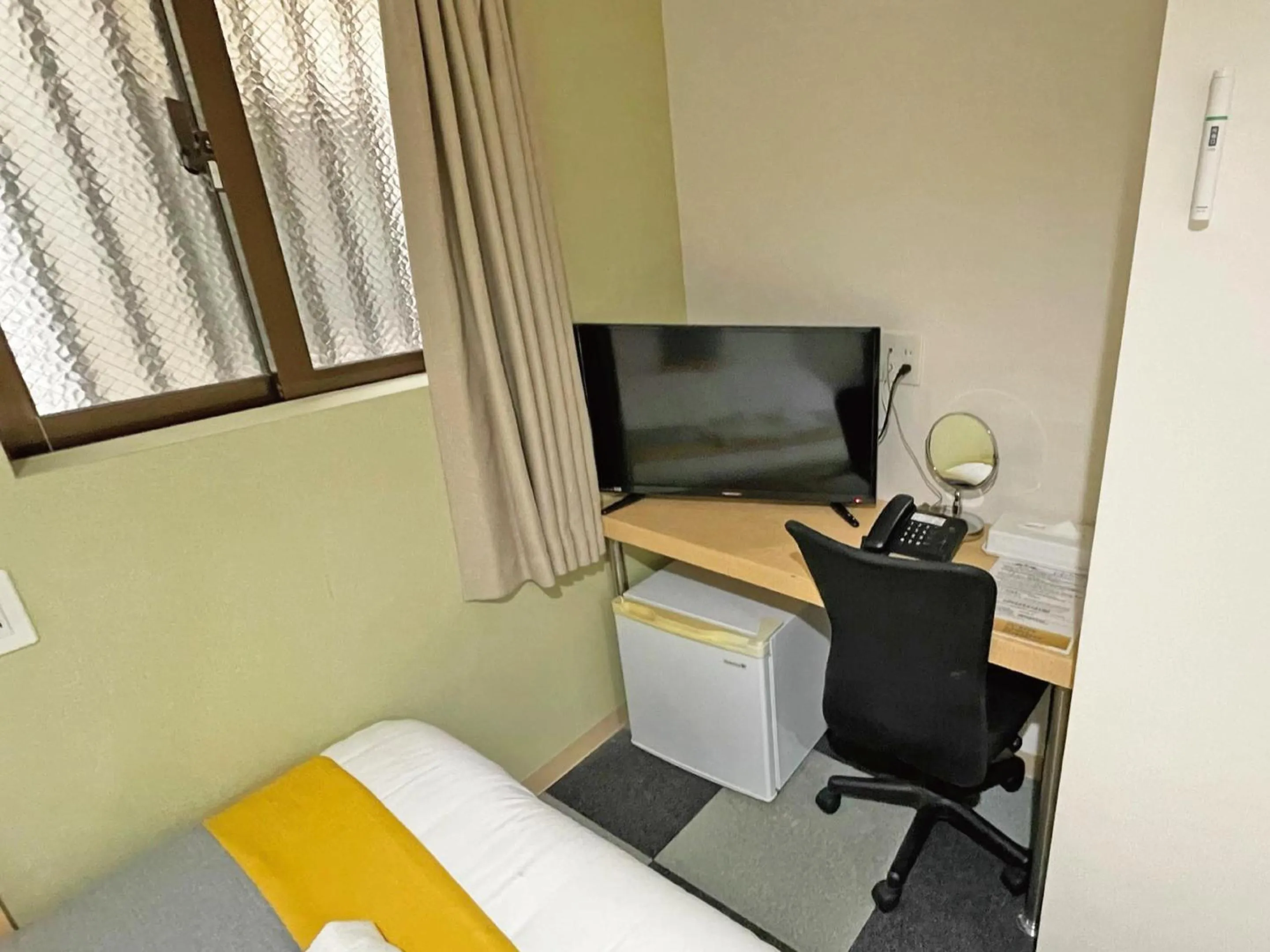 Photo of the whole room in Victoria Hotel