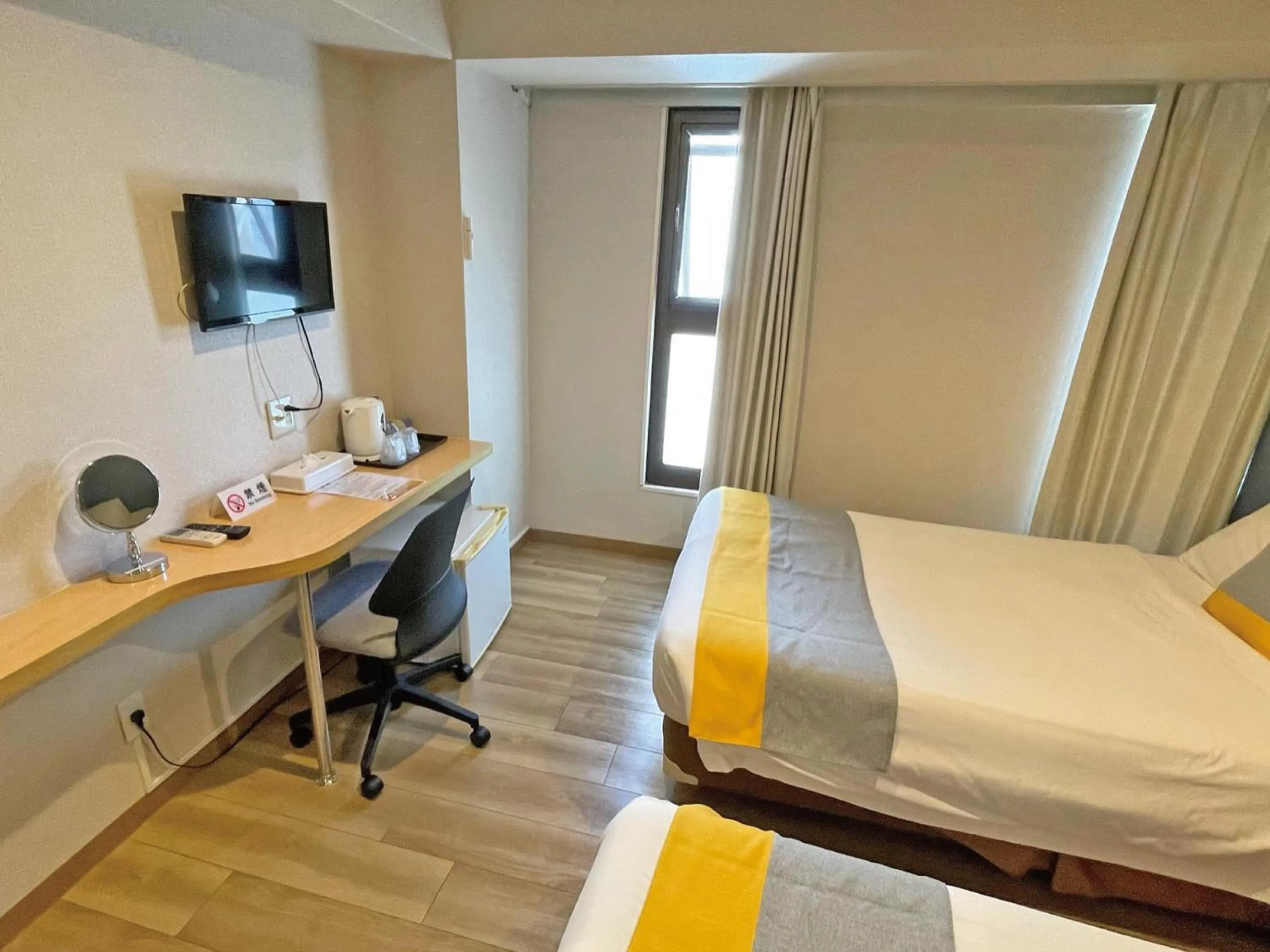 Bed in Victoria Hotel