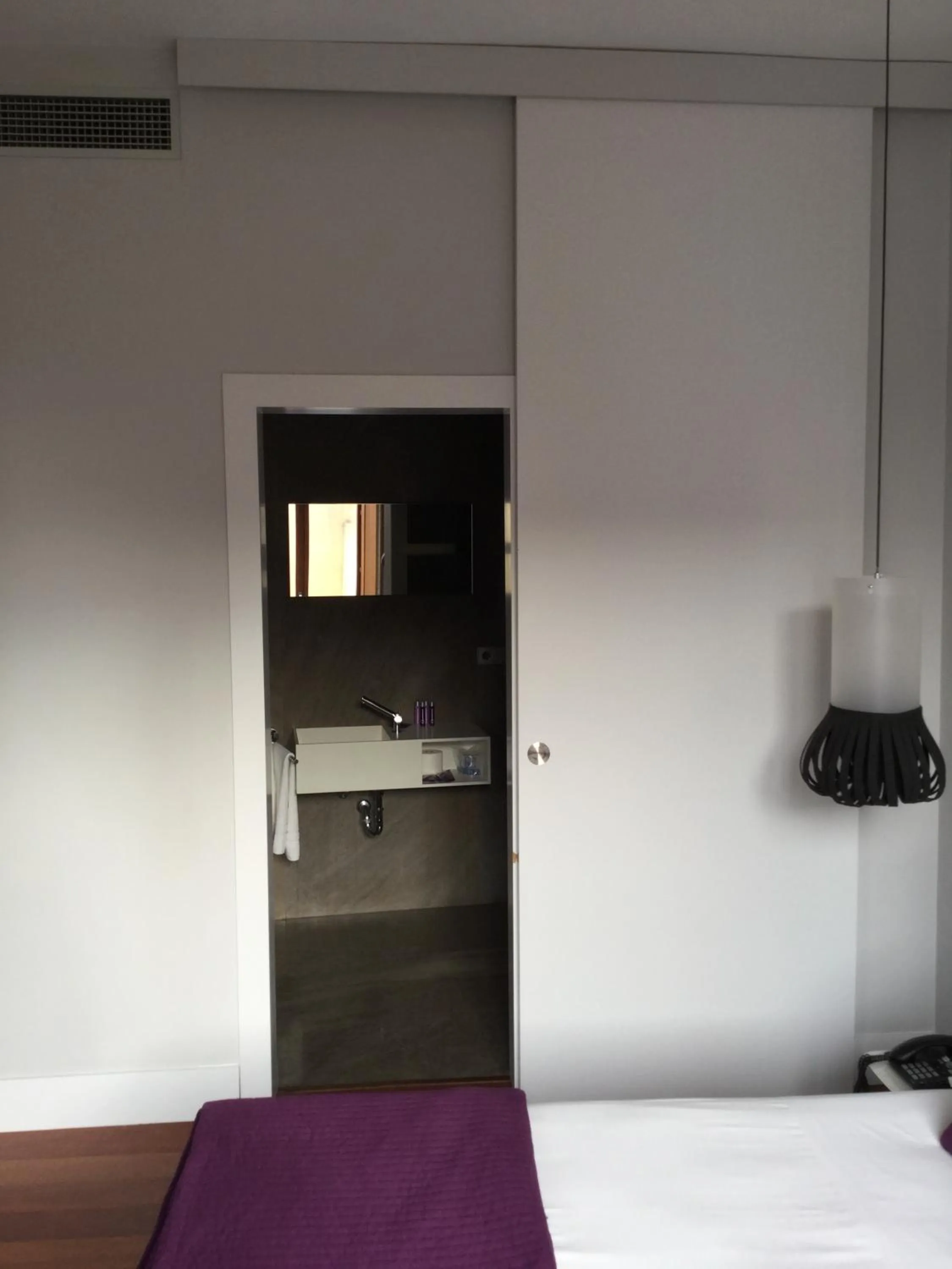 Photo of the whole room, Bed in Khu Hotel