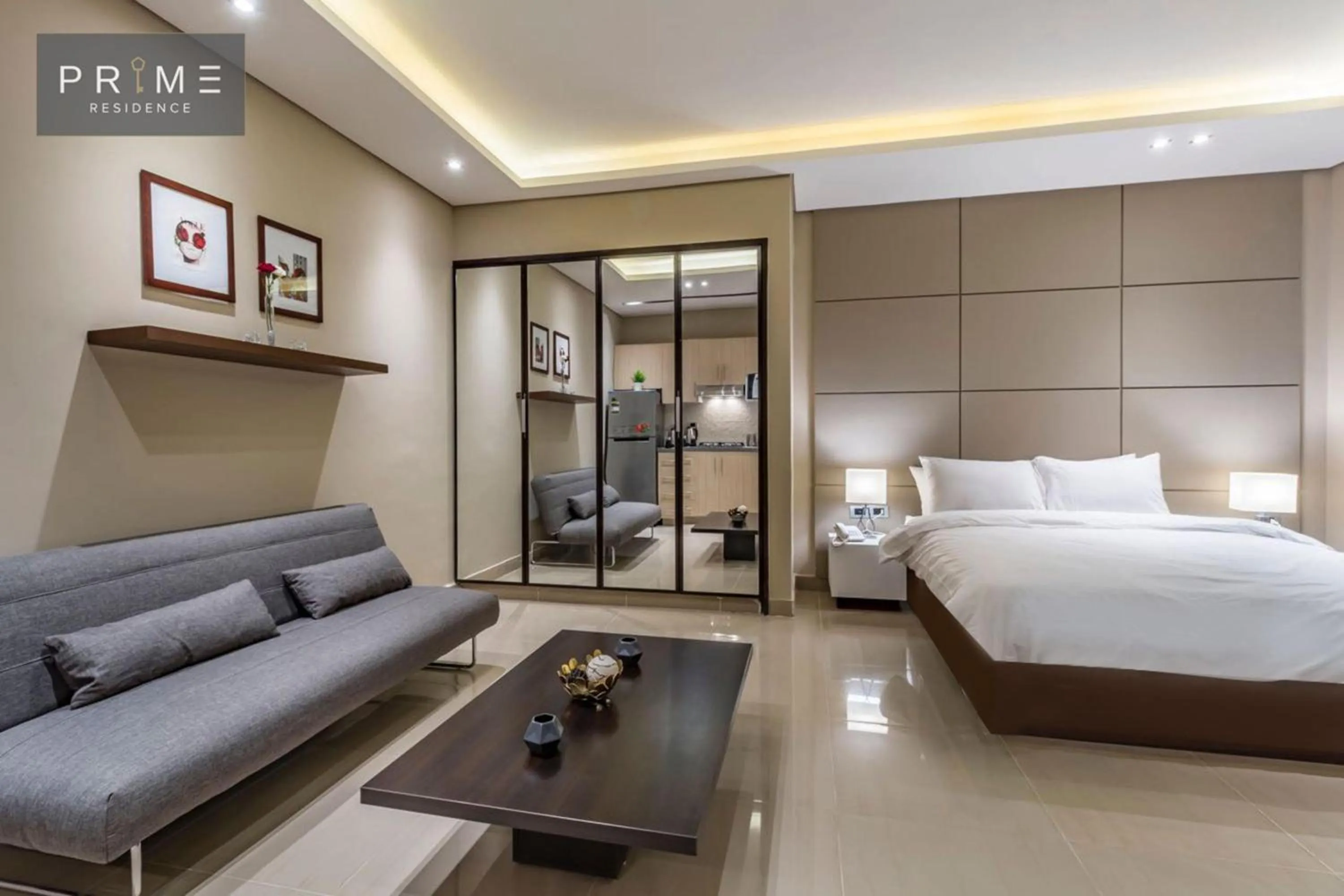 Photo of the whole room, Bed in Prime Residence New Cairo