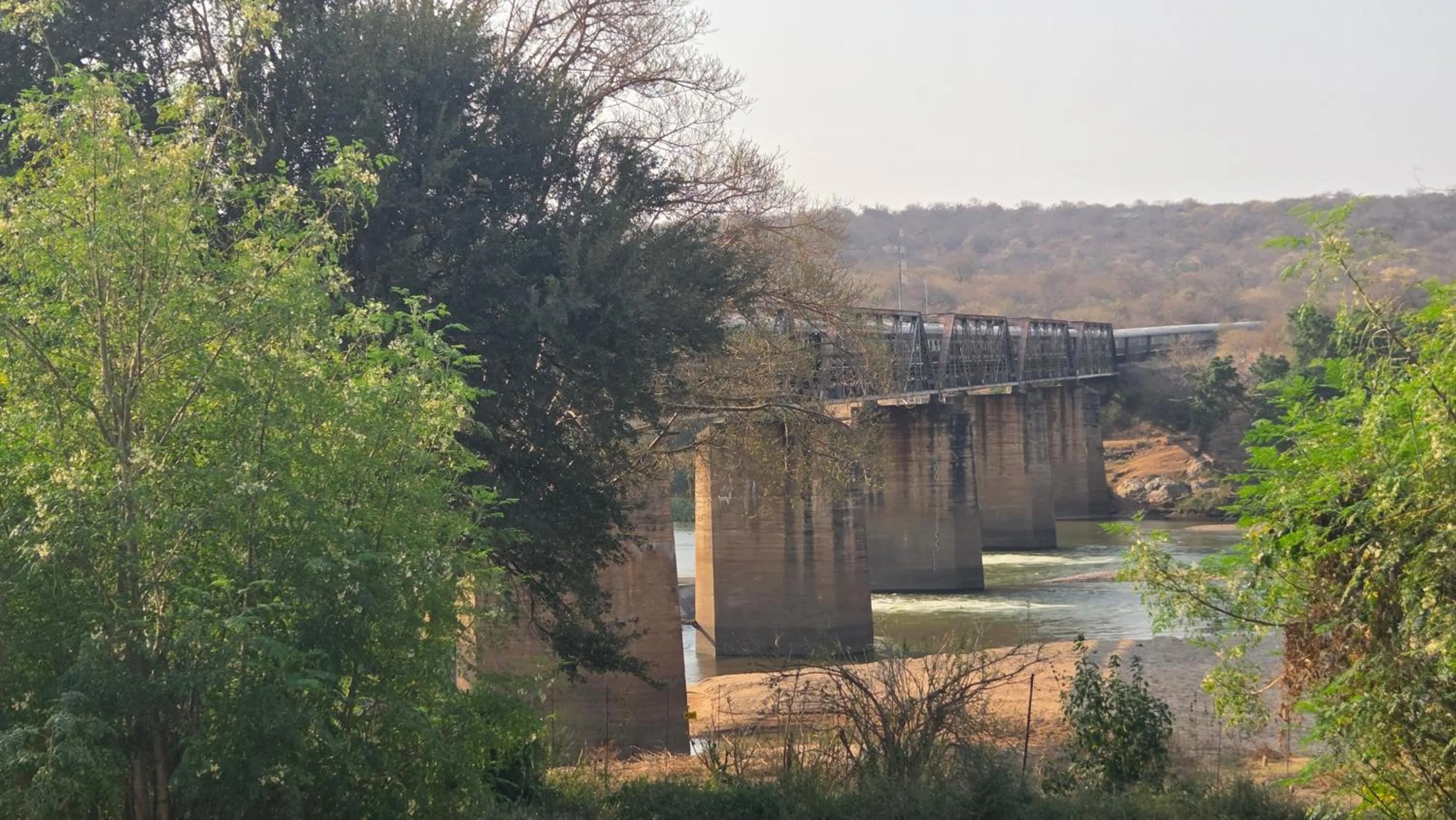 River view in Three Bridges B&B