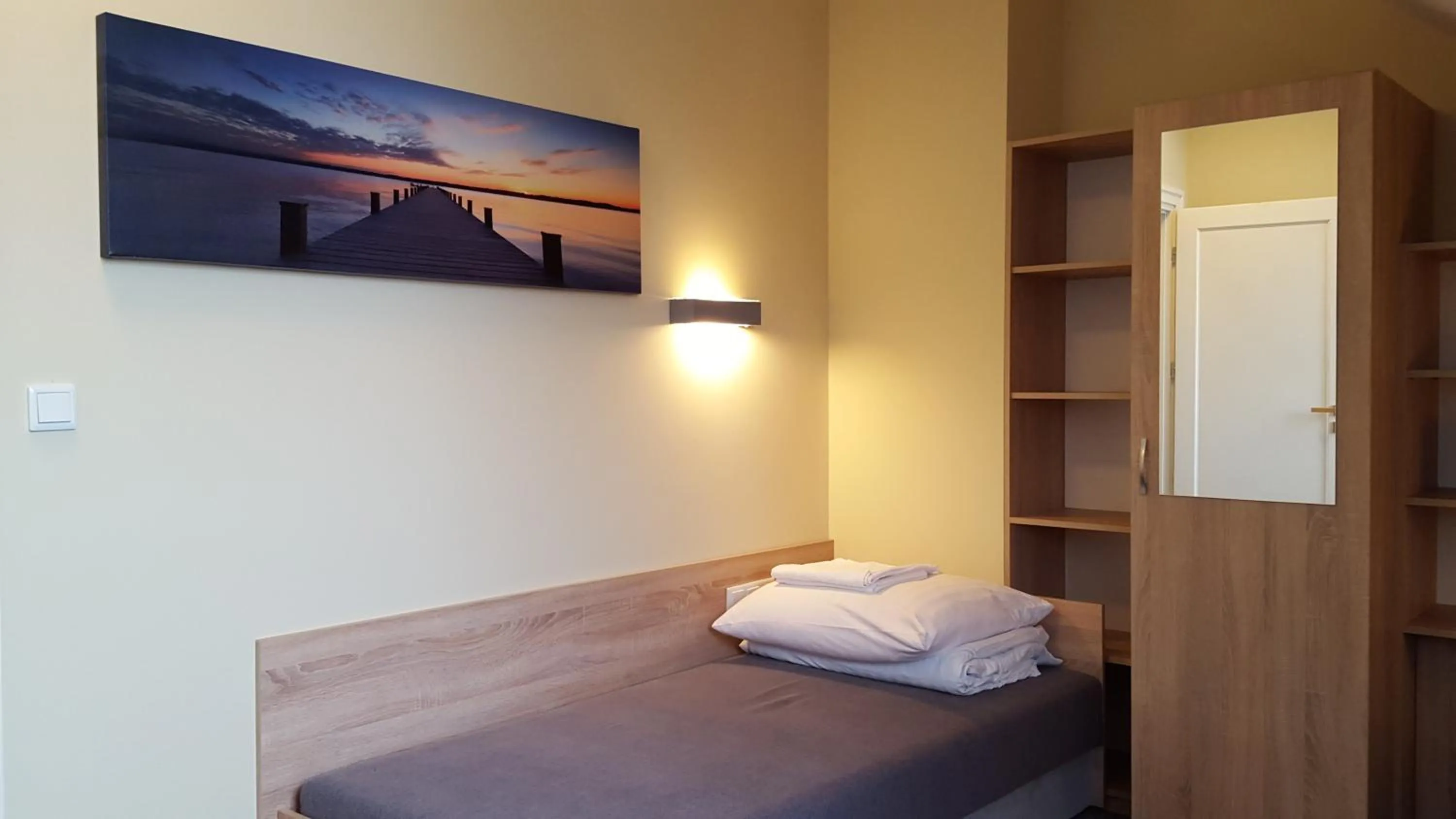 Photo of the whole room, Bed in Aparthotel EuforiaPort