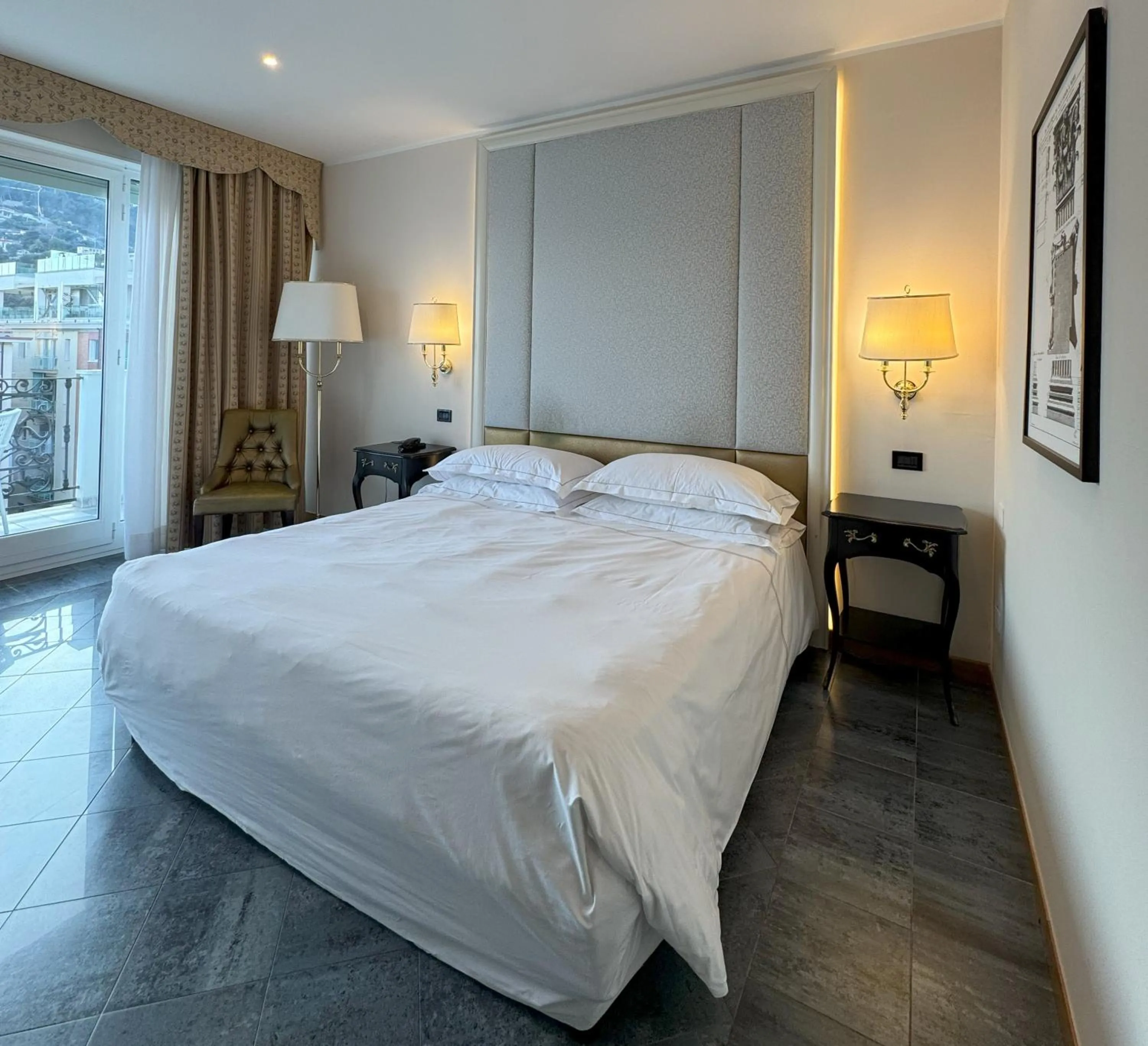 Bed in Grand Hotel Mediterranee