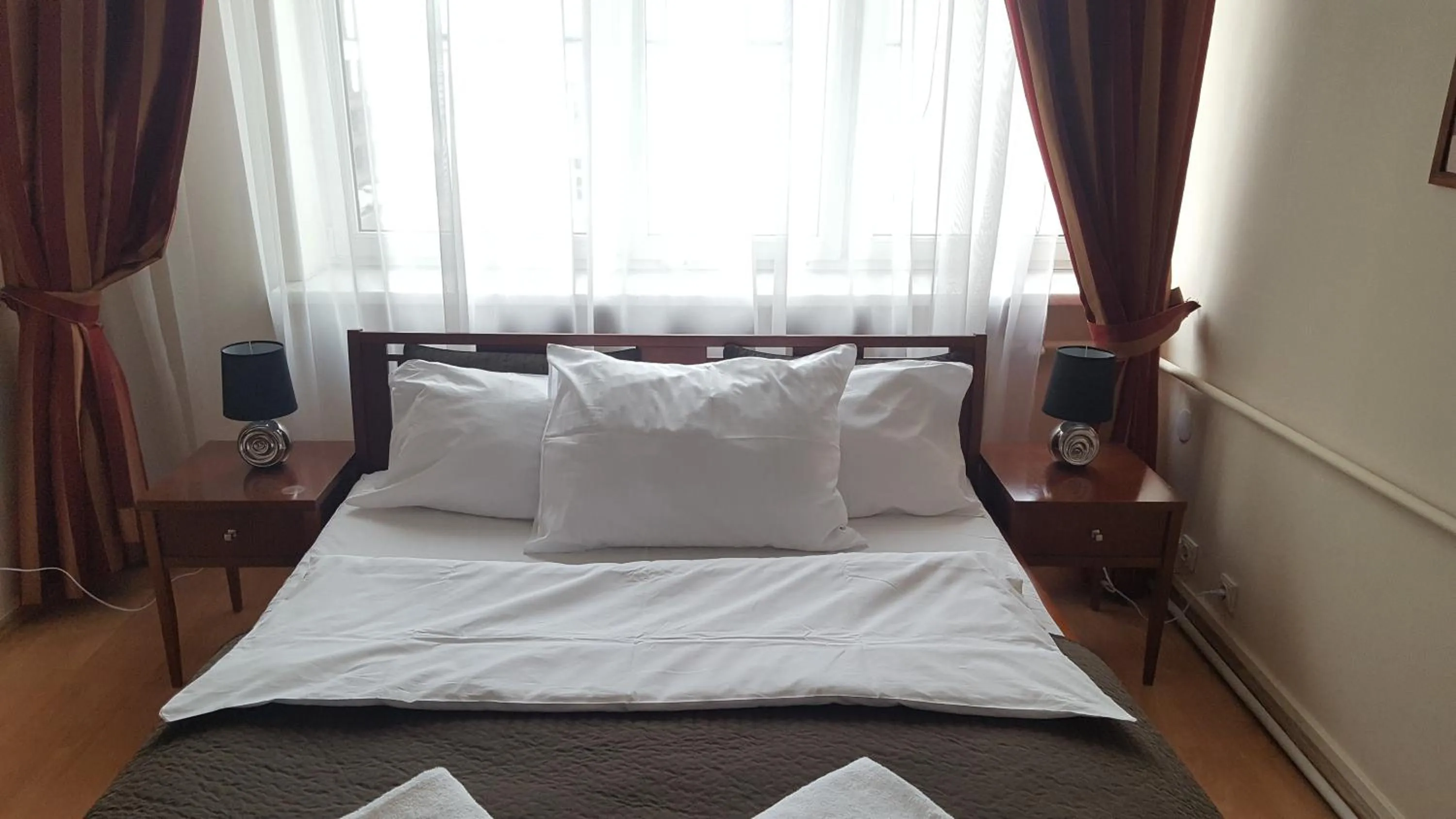 Bed in SCSK Żurawia