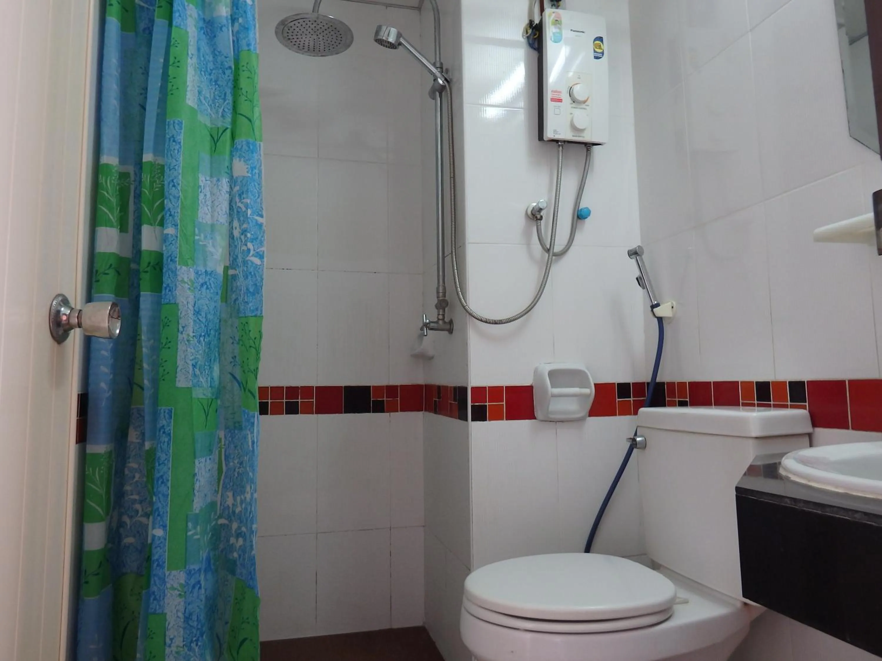 Photo of the whole room in Sakol Hotel