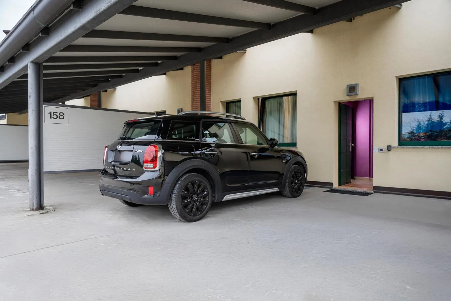 Parking in Just Hotel Lomazzo Fiera