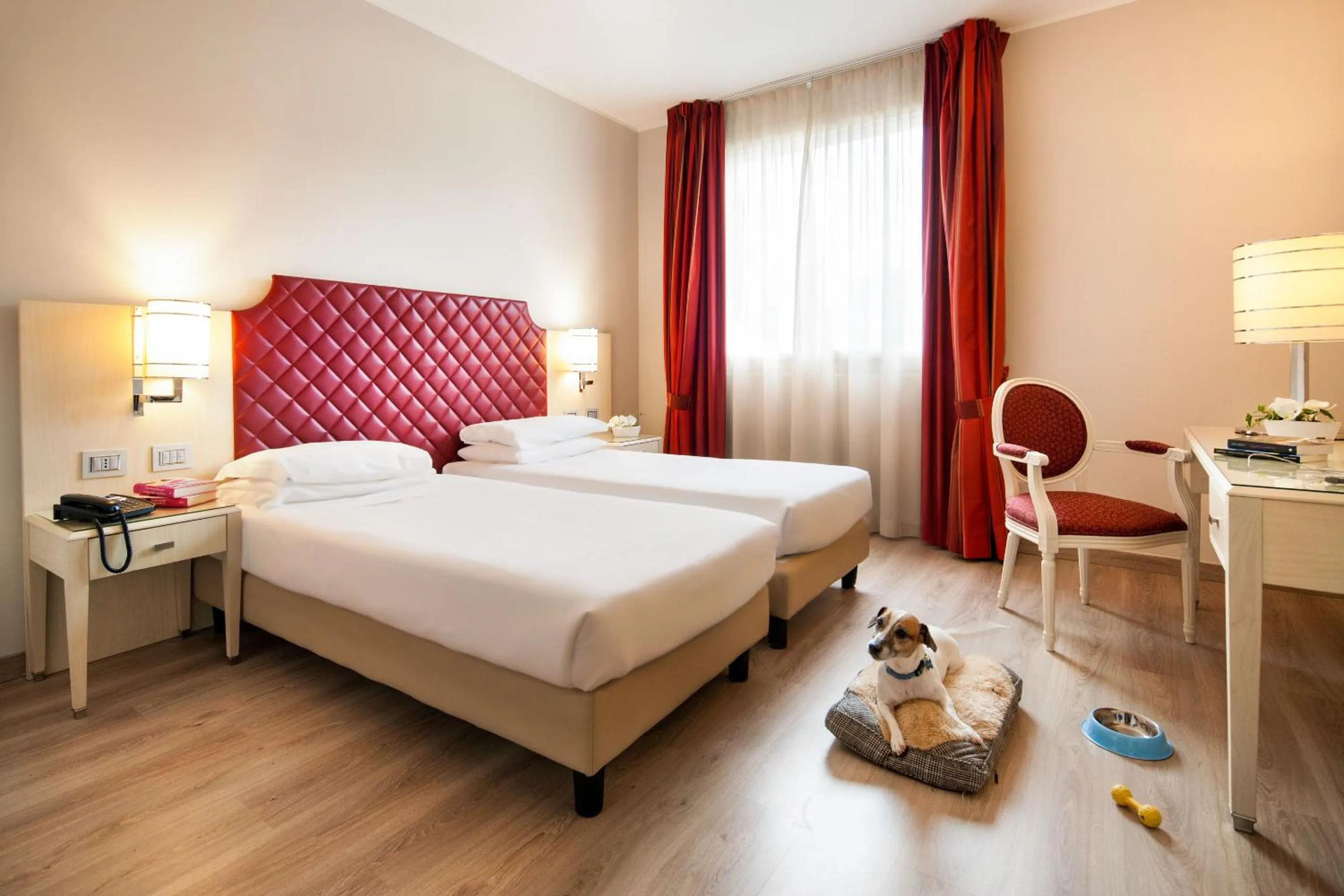 Pets, Bed in Just Hotel Lomazzo Fiera