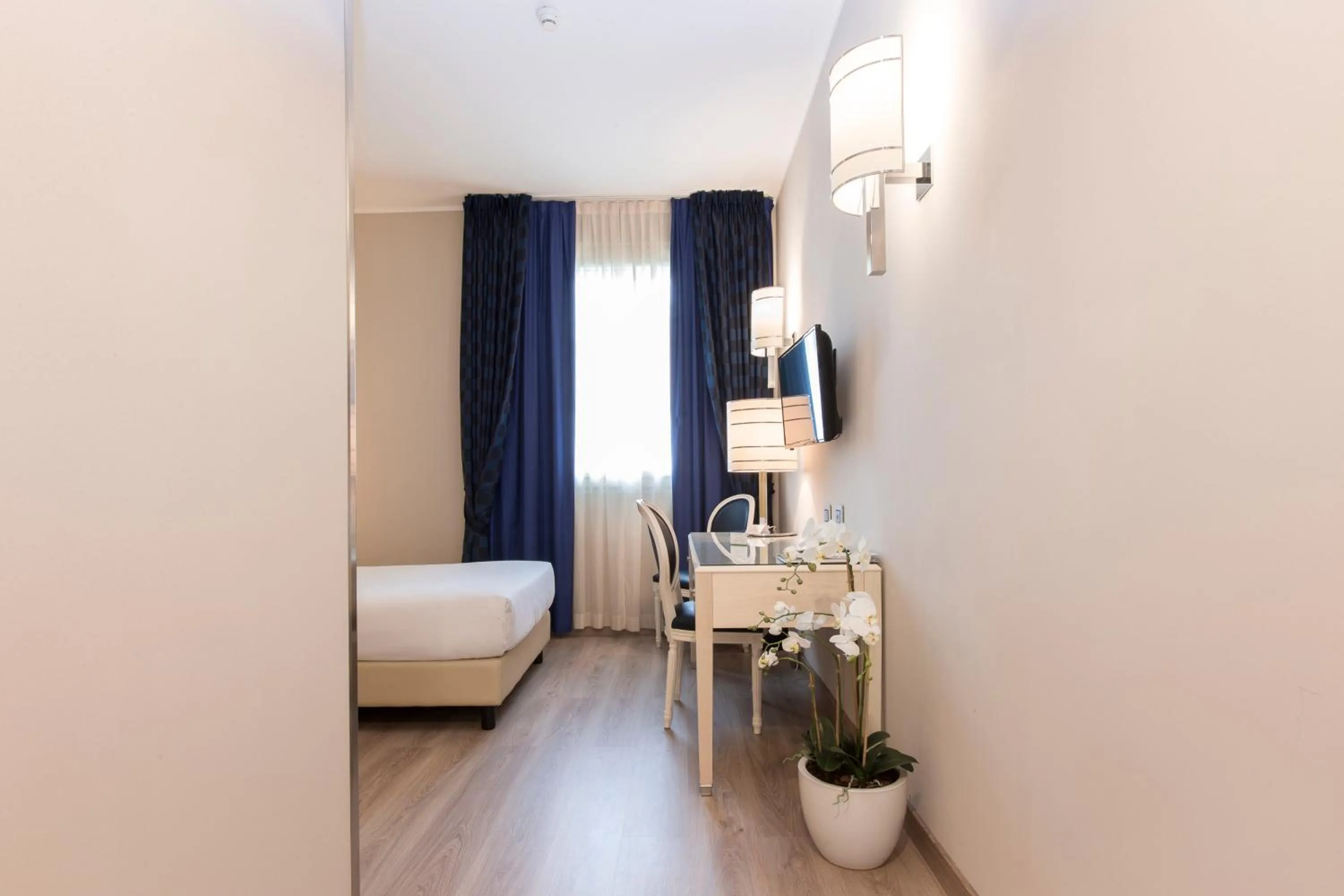 Bedroom, Bed in Just Hotel Lomazzo Fiera