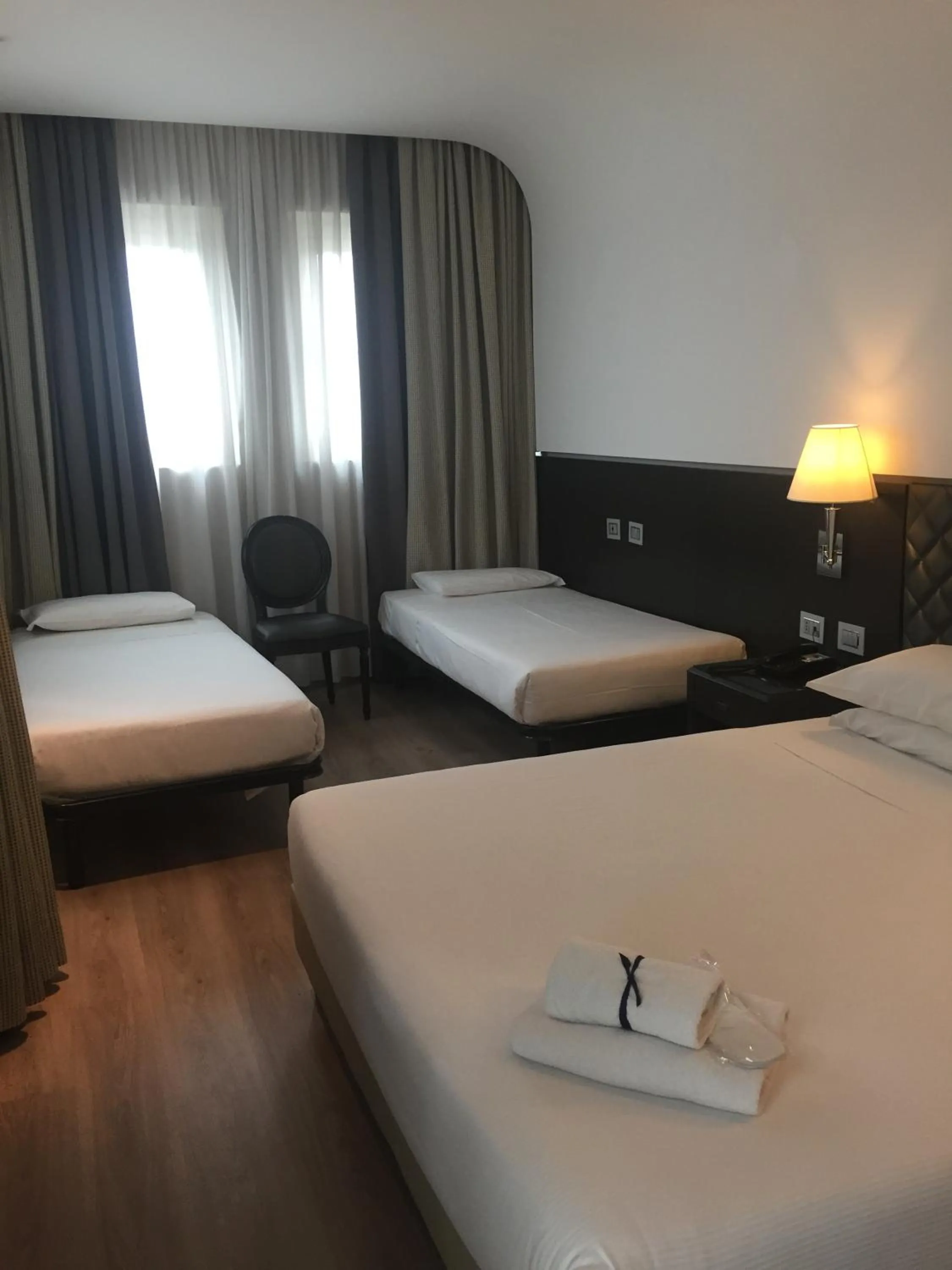 Photo of the whole room, Bed in Just Hotel Lomazzo Fiera