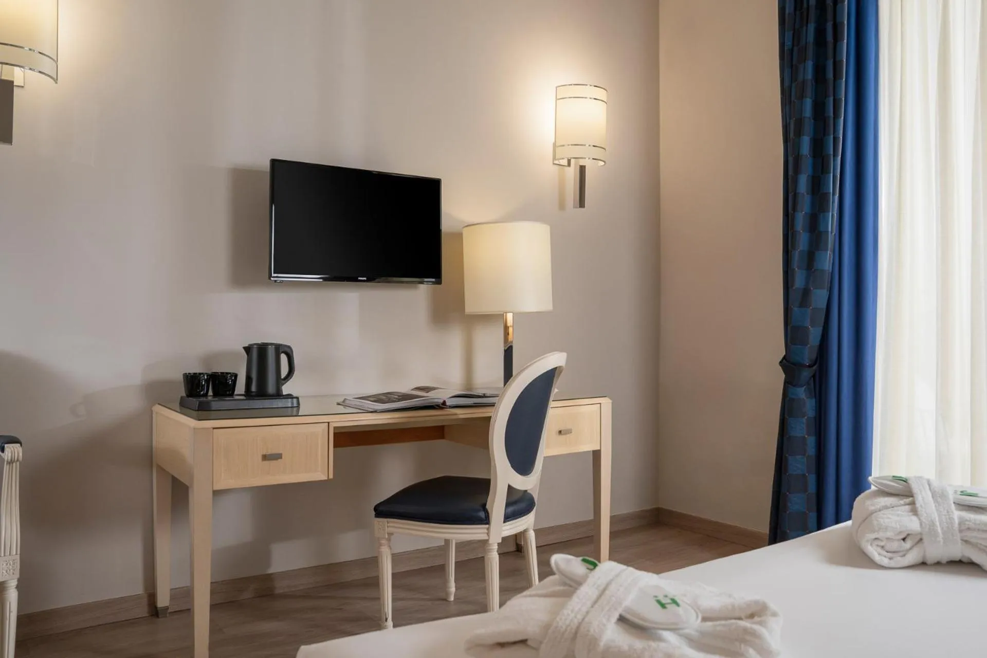 Bedroom, Bed in Just Hotel Lomazzo Fiera