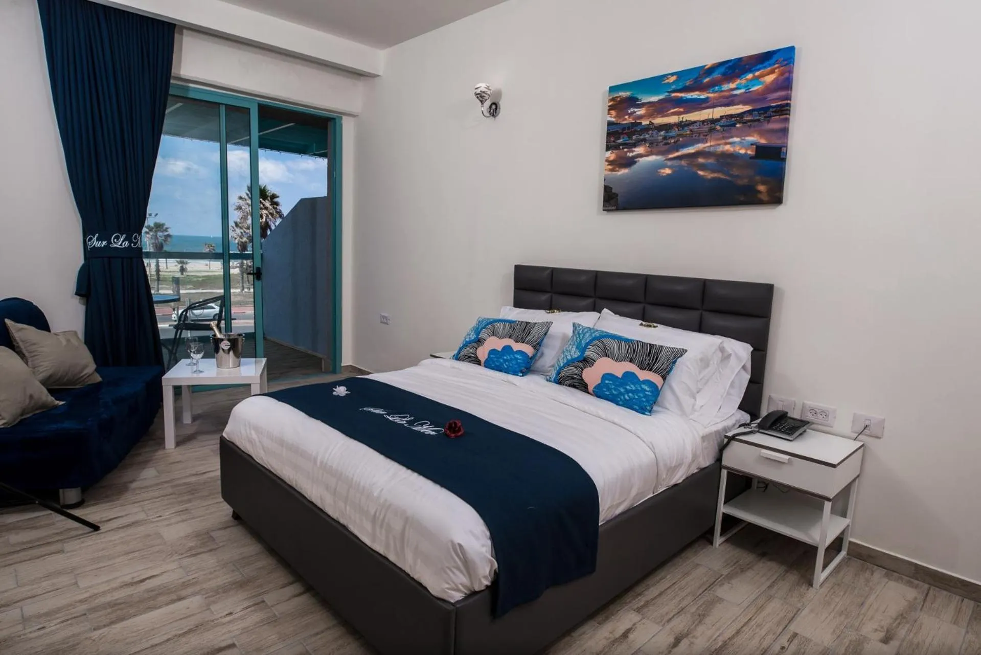 Day, Bed in Sur La Mer Hotel Ashdod