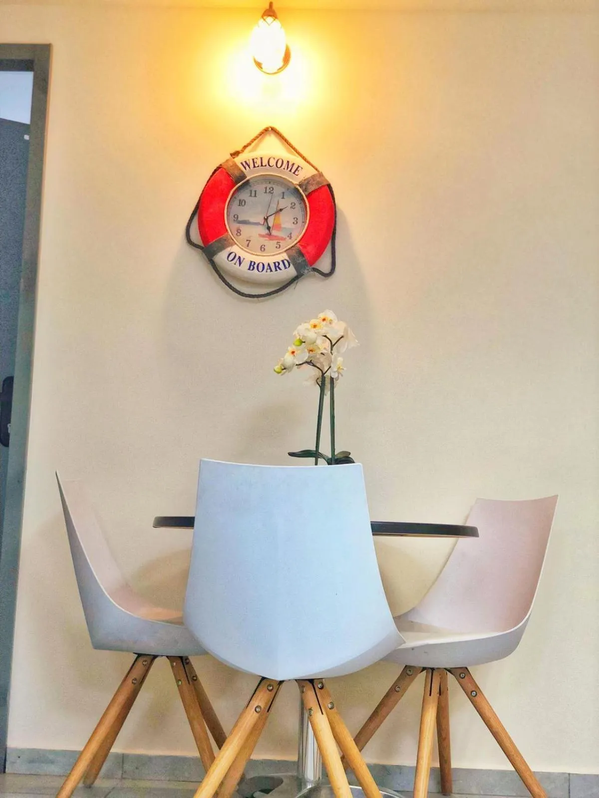 Seating area in Sur La Mer Hotel Ashdod