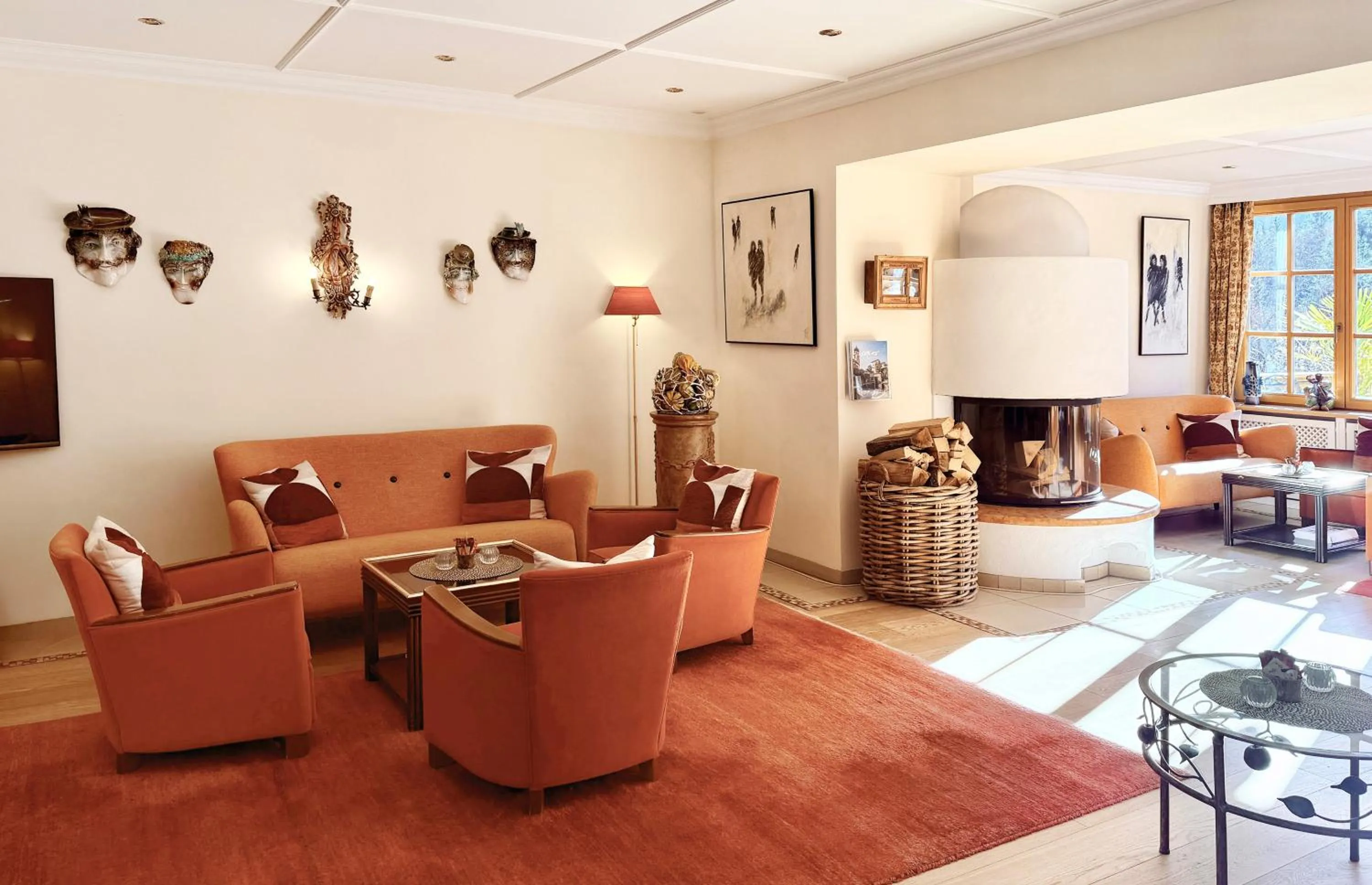 Lounge or bar in Romantik Alpenhotel Waxenstein