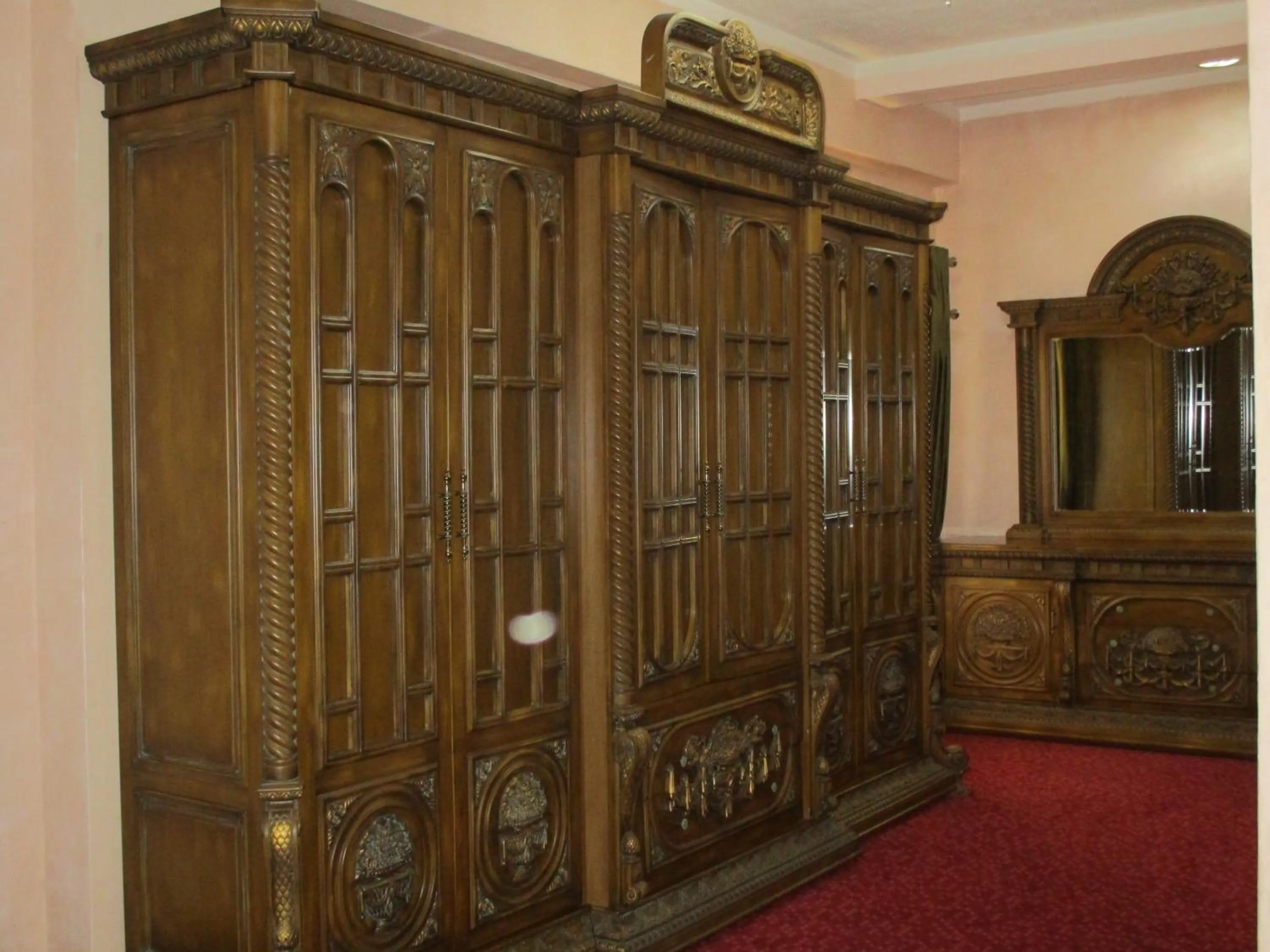 Decorative detail in Imperial Royale Hotel