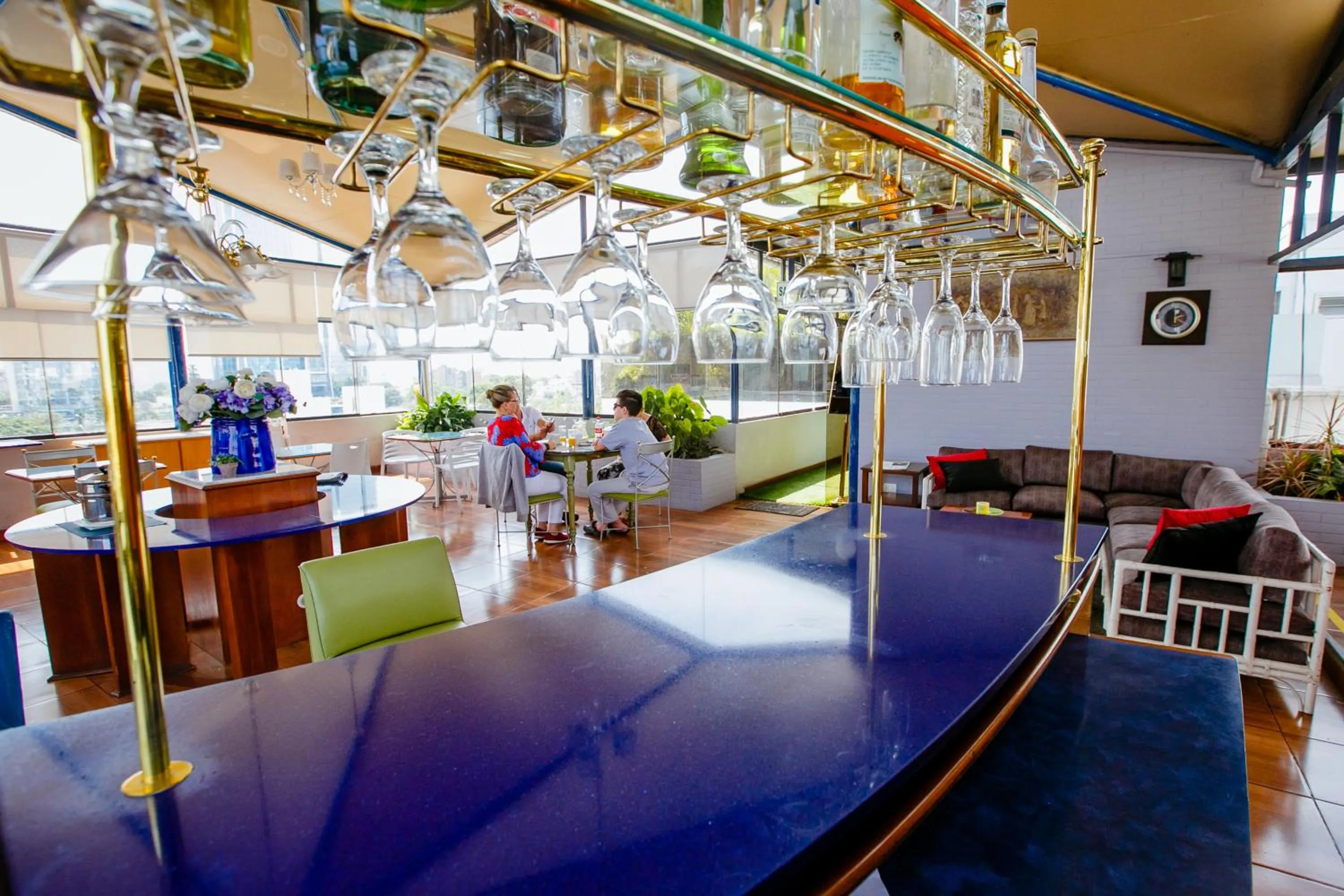 Lounge or bar in Daniel's Apart Hotel