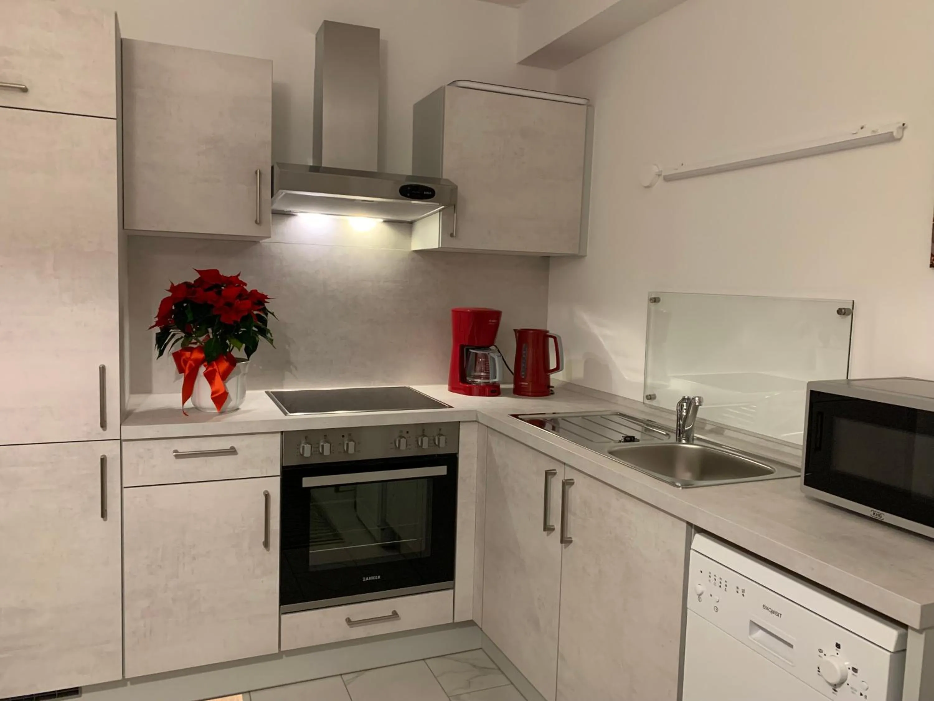 Kitchen or kitchenette in Ferienwohnung "an der Wiesent"