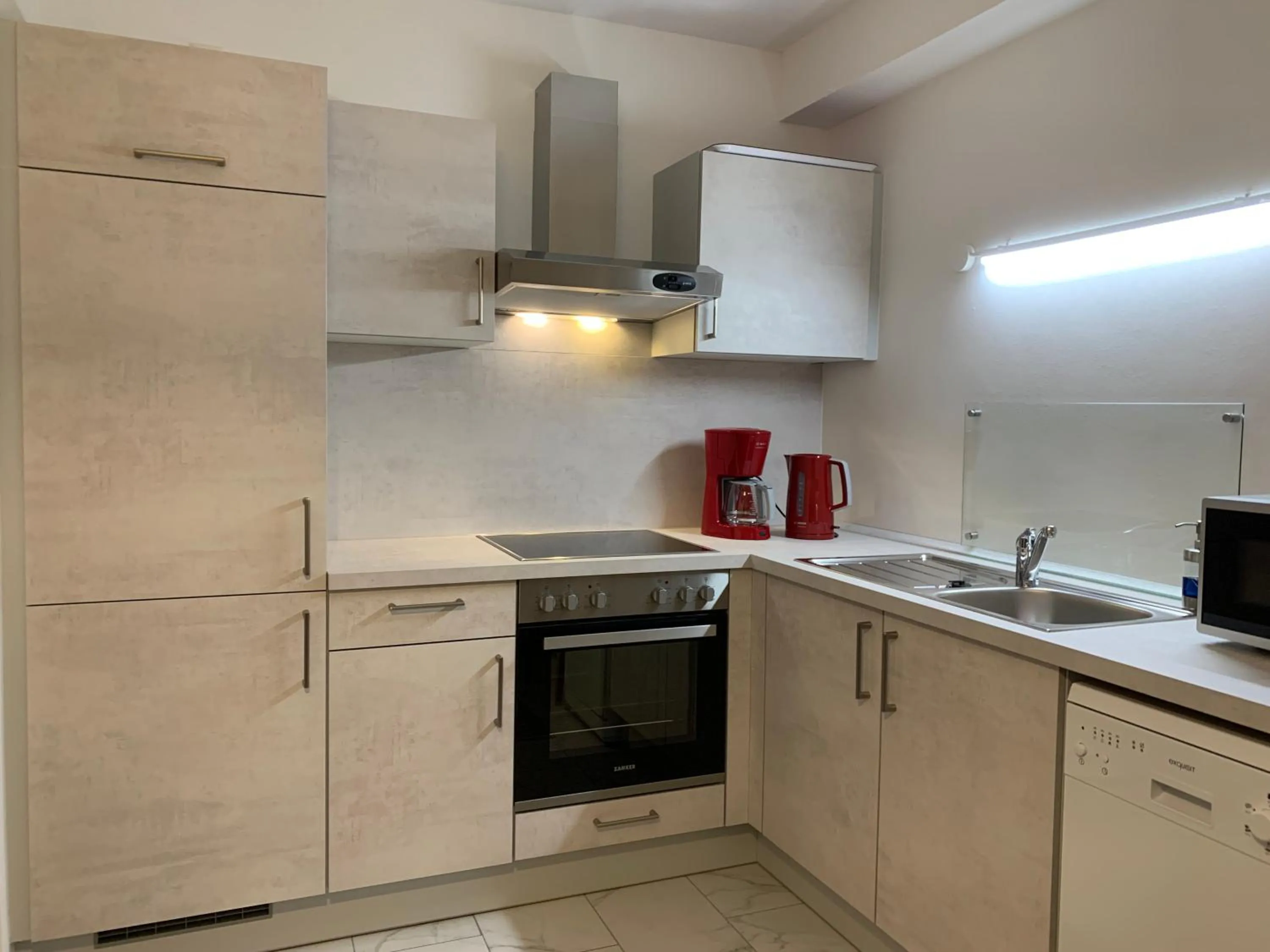 Kitchen or kitchenette in Ferienwohnung "an der Wiesent"