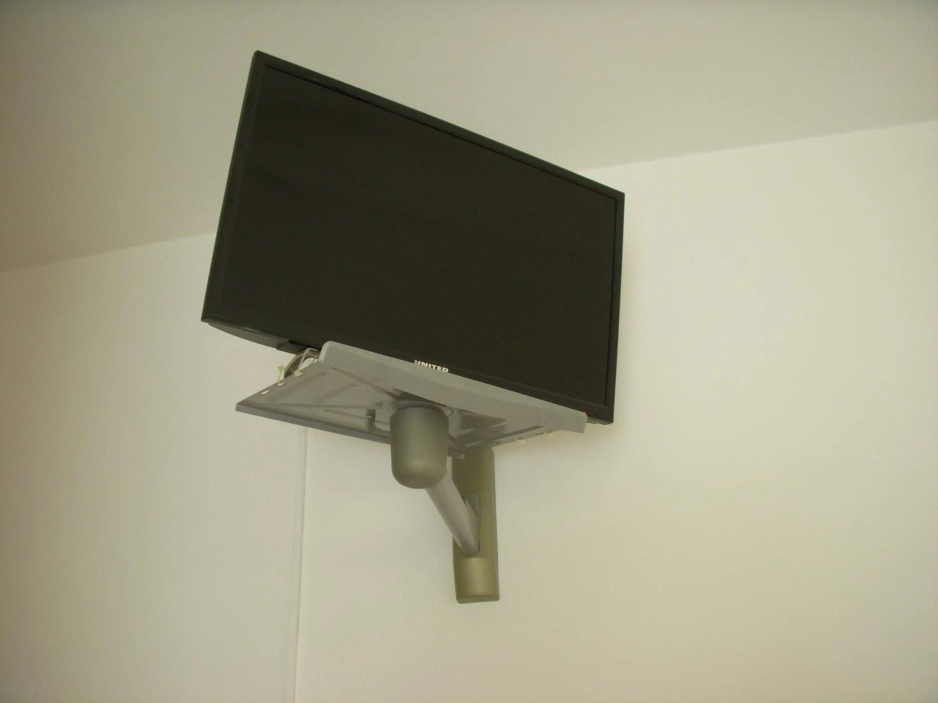 TV and multimedia in Pensione Rossi