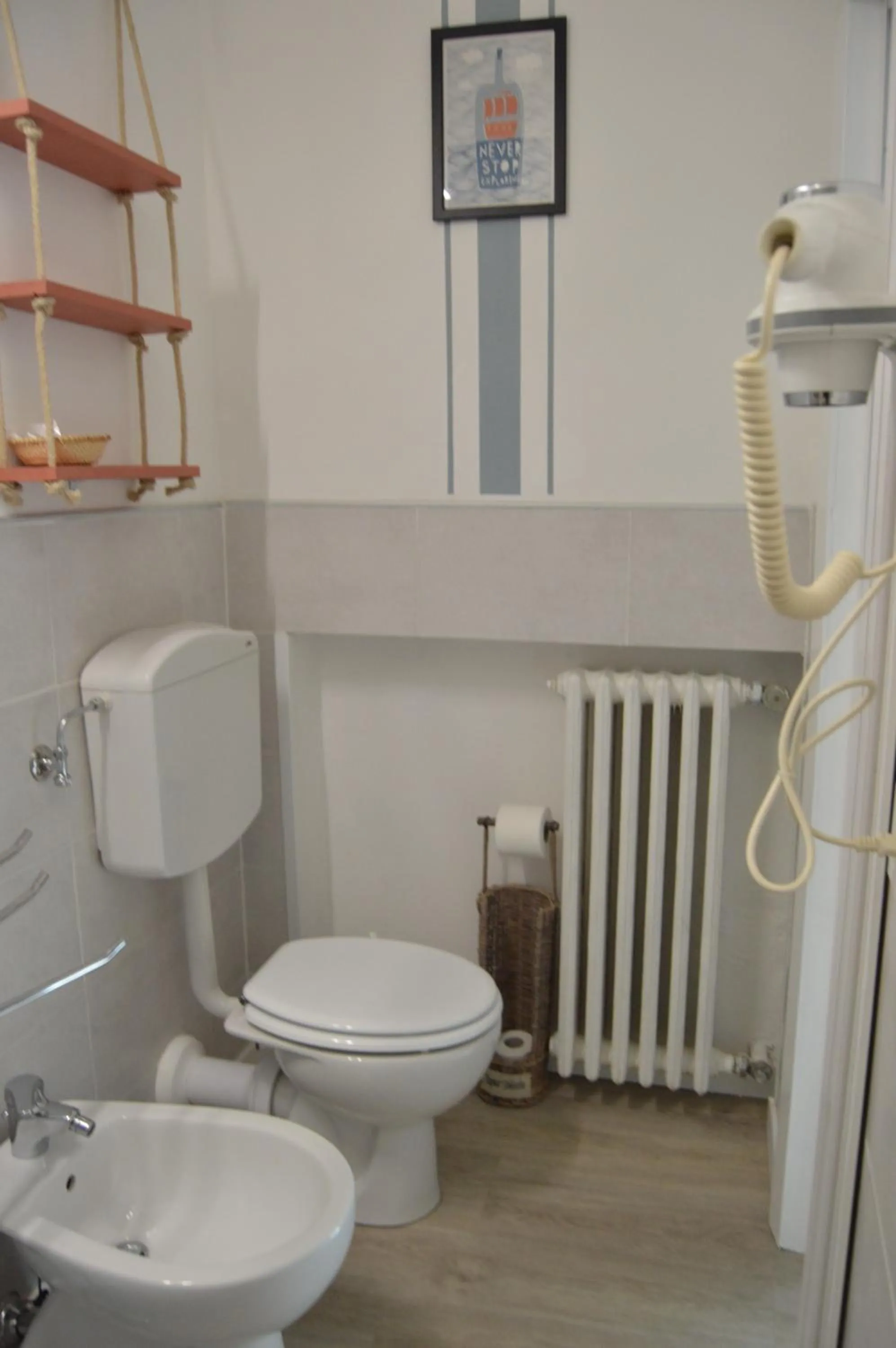 Bathroom in Pensione Rossi