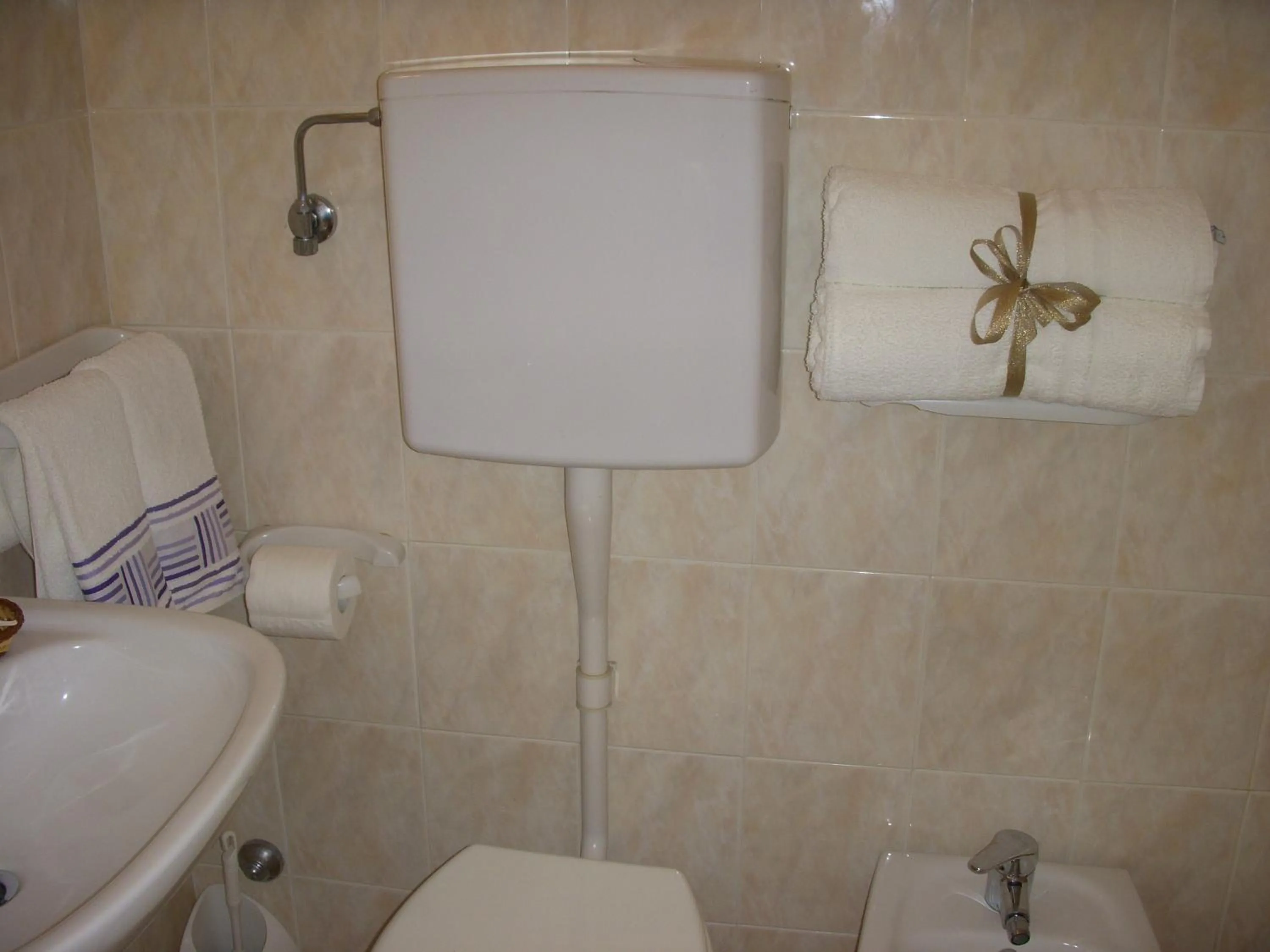 Bathroom in Pensione Rossi