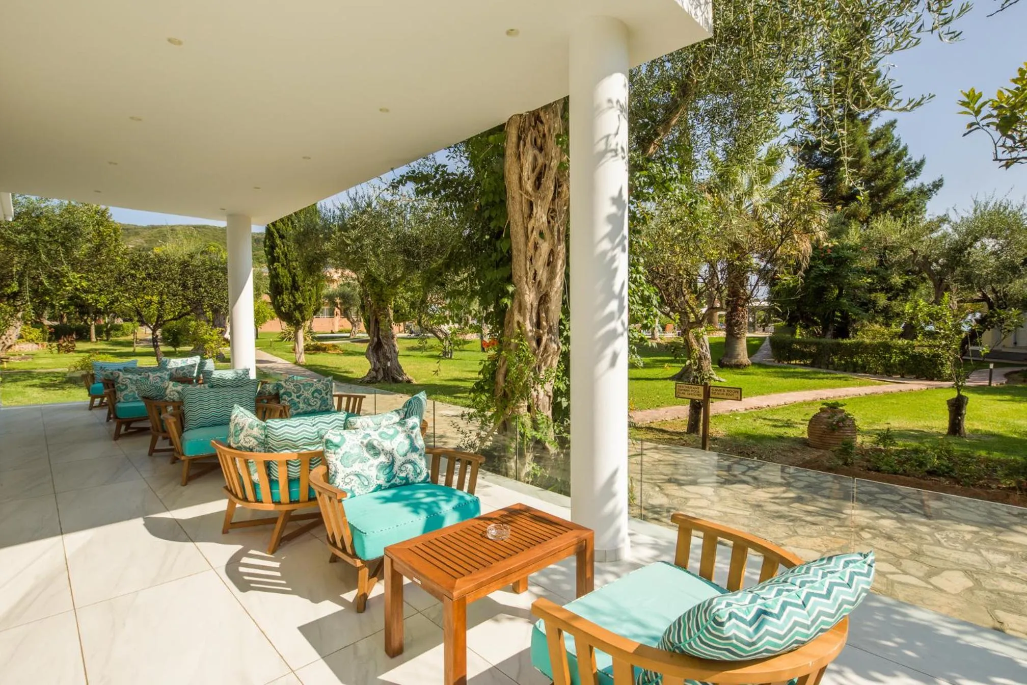 Patio in Delfinia Hotel