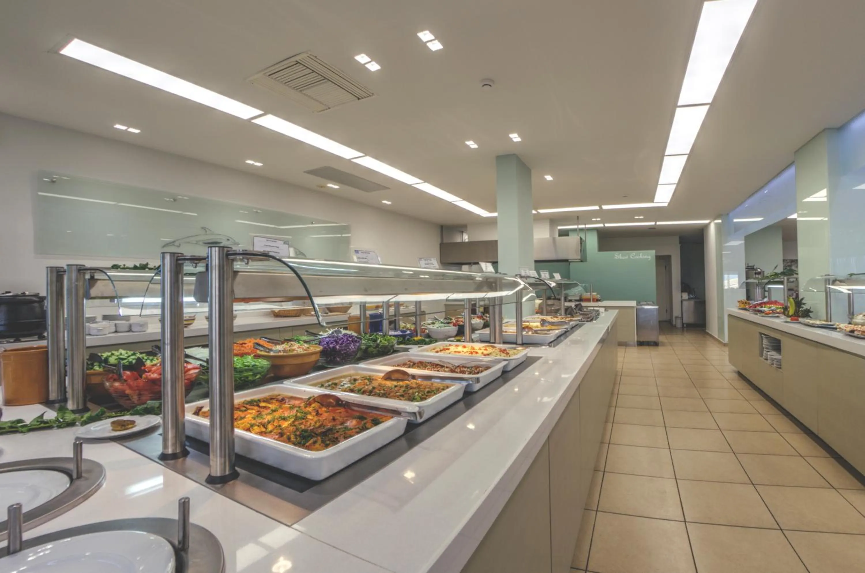 Food in Delfinia Hotel