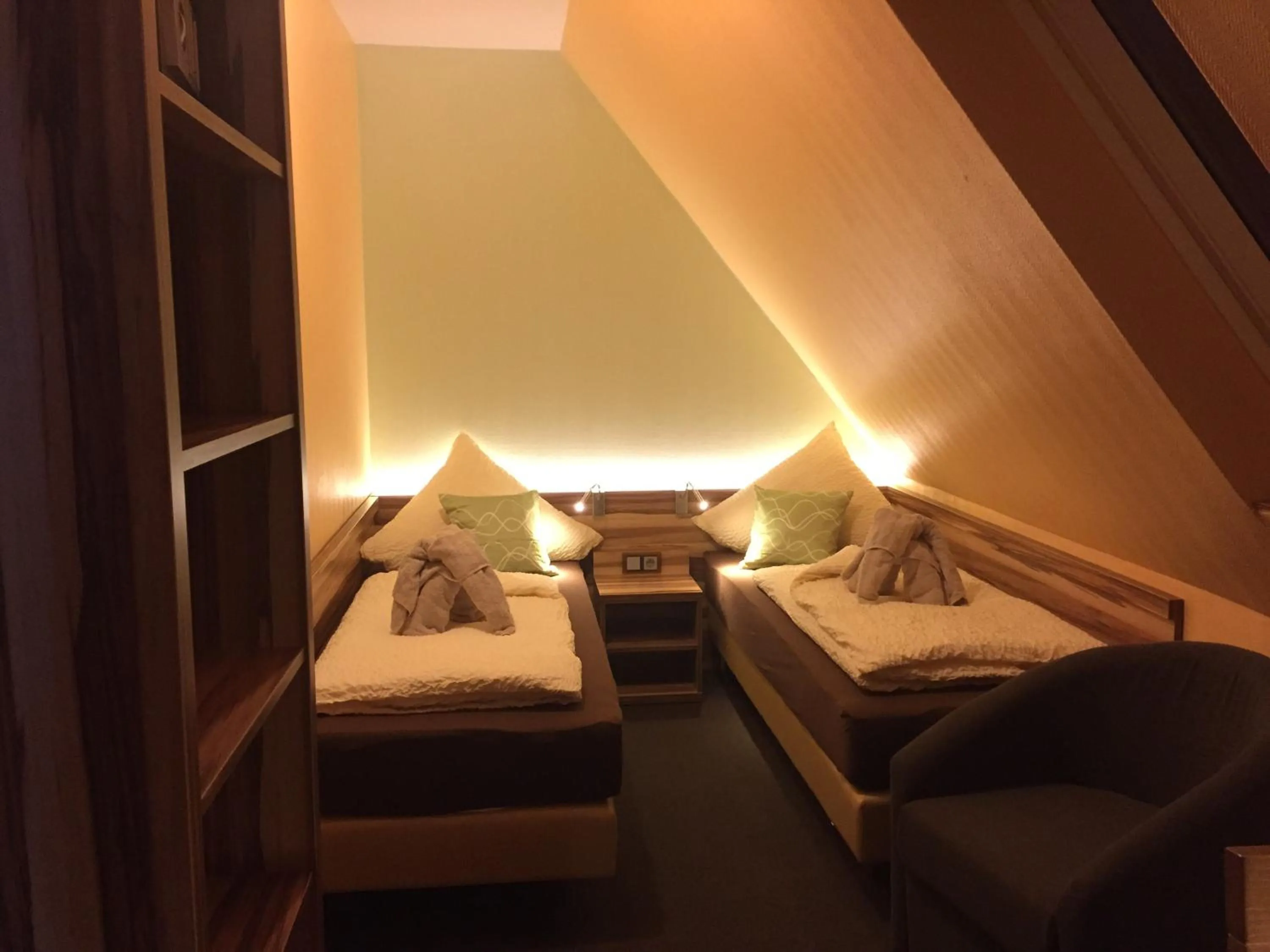 Photo of the whole room, Bed in Hotel Meereswoge